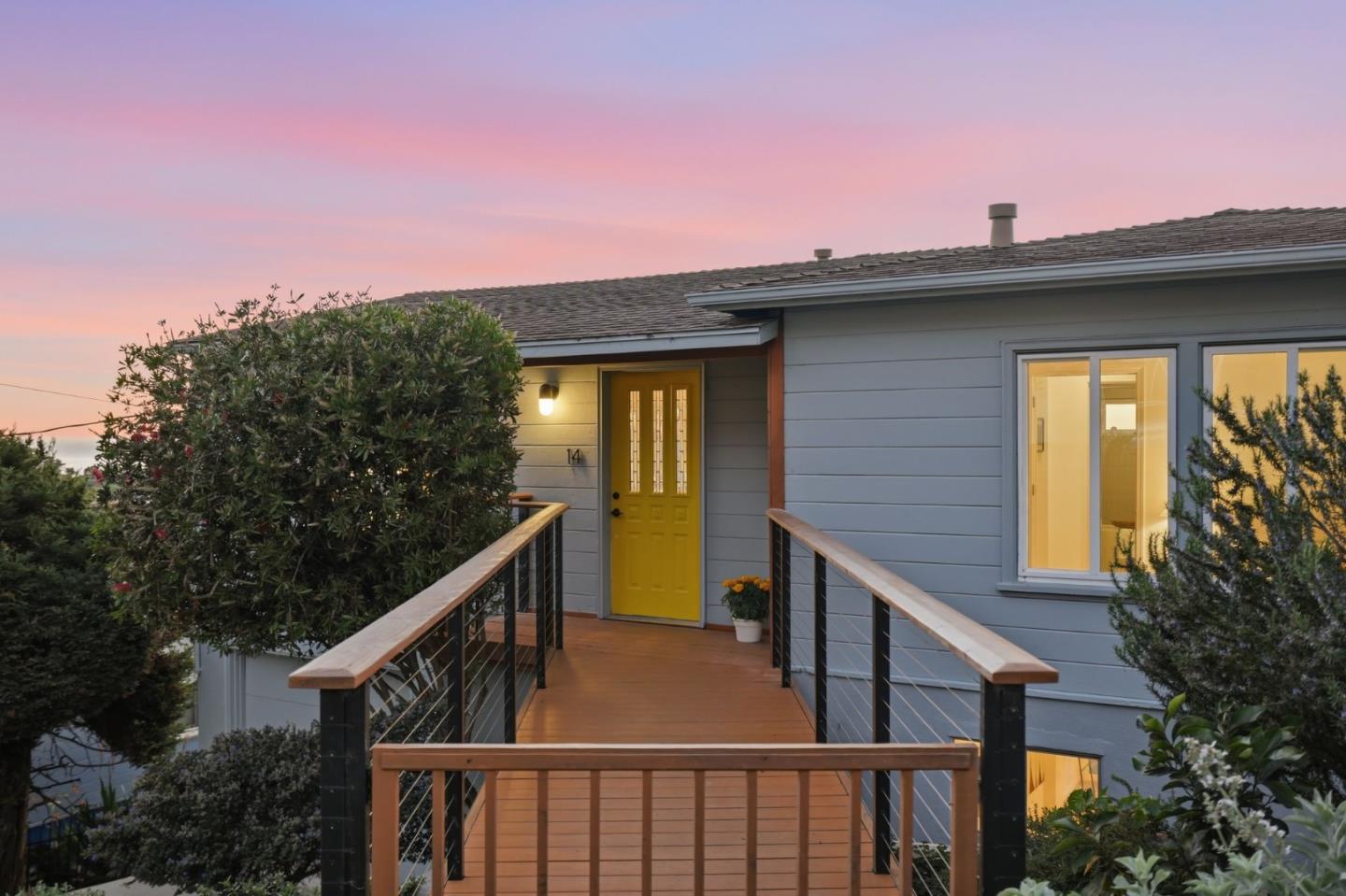 Detail Gallery Image 57 of 76 For 14 Cragmont Ct, Pacifica,  CA 94044 - 3 Beds | 2 Baths