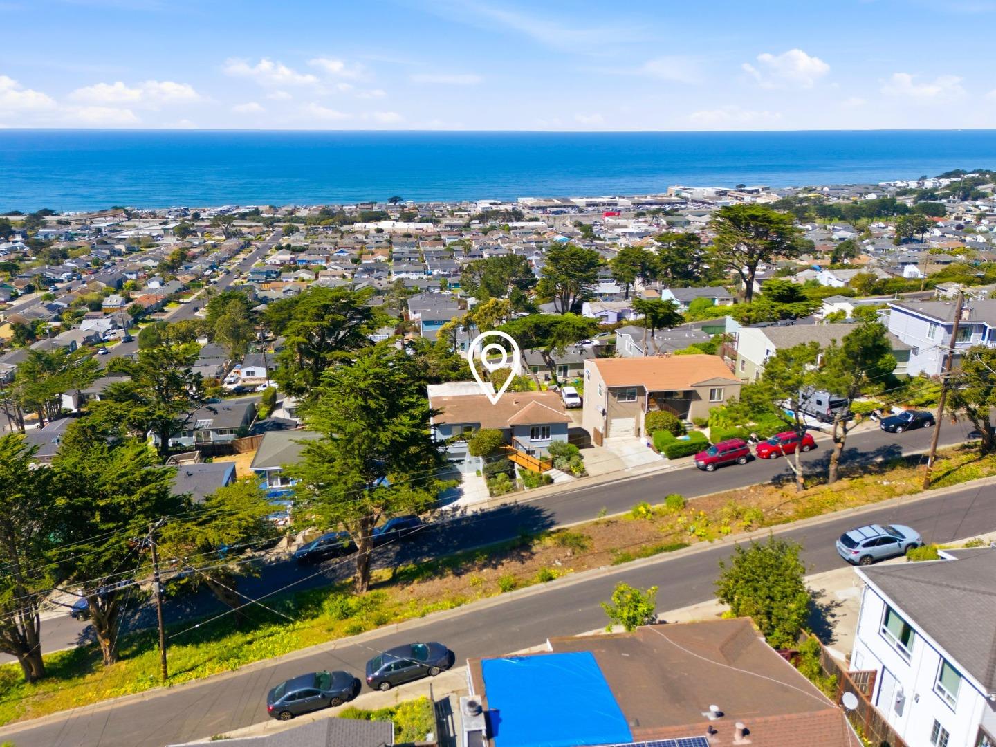 Detail Gallery Image 69 of 76 For 14 Cragmont Ct, Pacifica,  CA 94044 - 3 Beds | 2 Baths