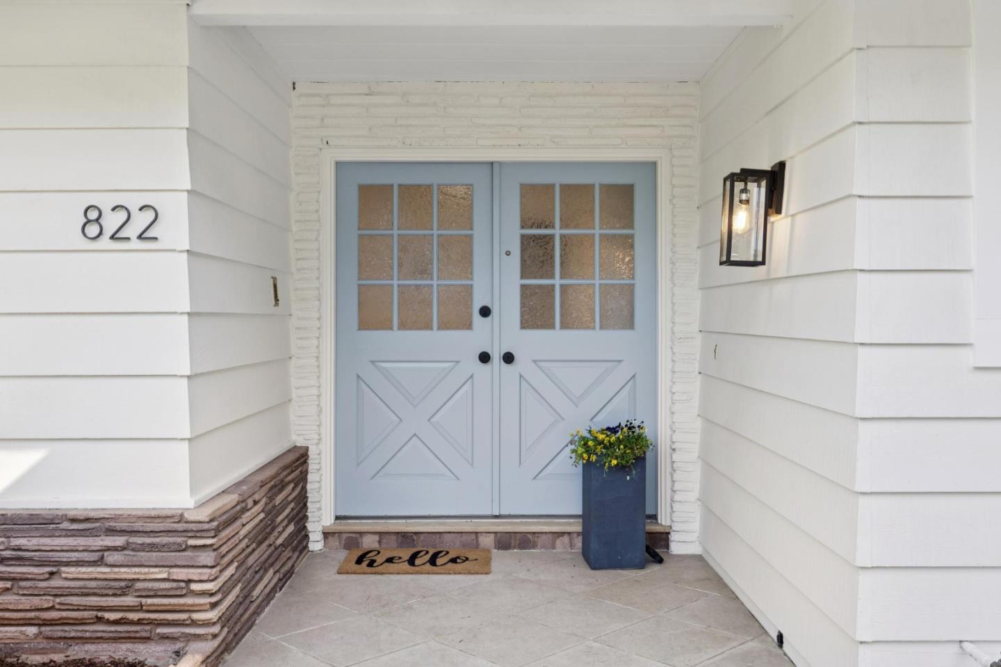 Detail Gallery Image 5 of 31 For 822 Amber Ln, Los Altos,  CA 94024 - 3 Beds | 2/1 Baths