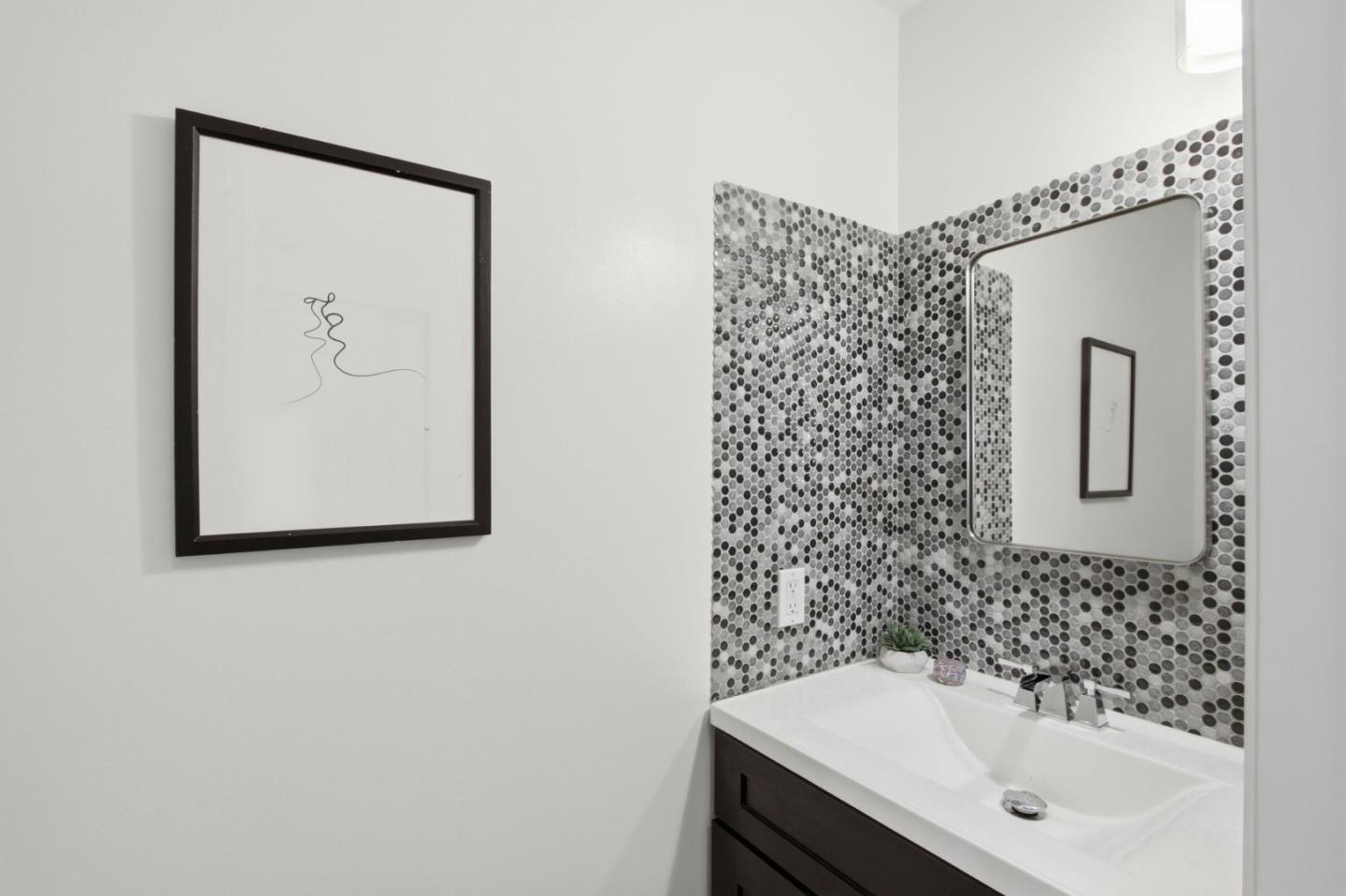 Photo #18: ML82039361 Listing: Photo #18