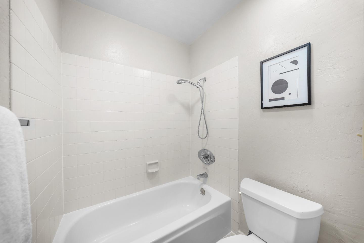 Photo #17: ML82039363 Listing: Photo #17