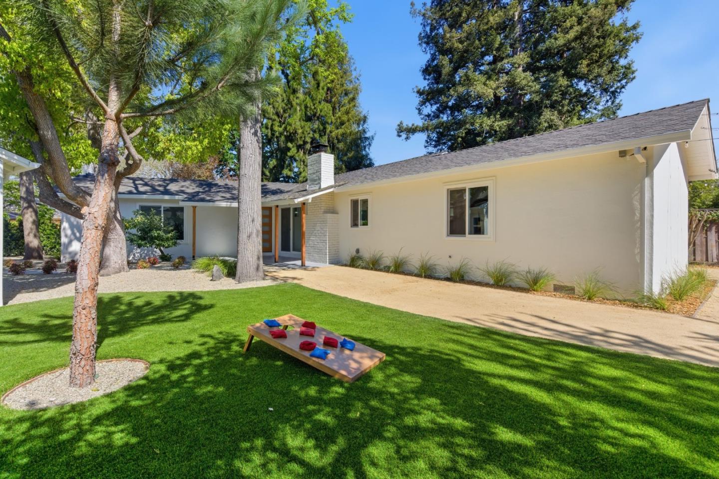 Detail Gallery Image 26 of 50 For 580 Green Manor Ct, Palo Alto,  CA 94301 - 3 Beds | 2 Baths