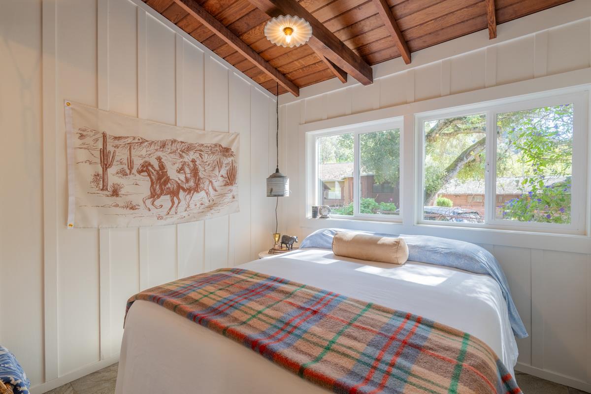Detail Gallery Image 10 of 23 For 5 Camp Steffani, Carmel Valley,  CA 93924 - 2 Beds | 1/1 Baths
