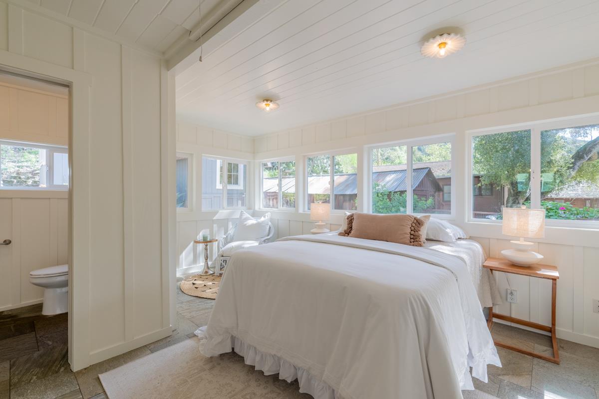 Detail Gallery Image 11 of 23 For 5 Camp Steffani, Carmel Valley,  CA 93924 - 2 Beds | 1/1 Baths