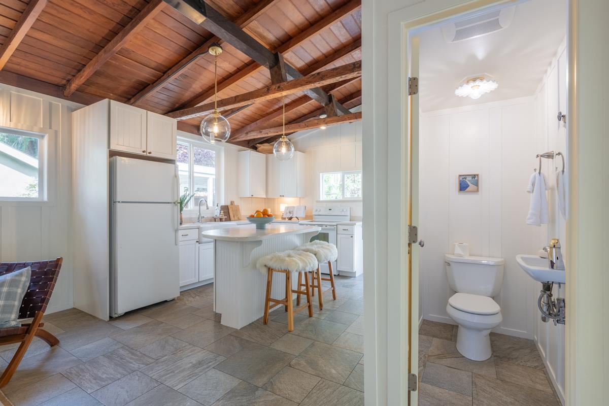 Detail Gallery Image 9 of 23 For 5 Camp Steffani, Carmel Valley,  CA 93924 - 2 Beds | 1/1 Baths