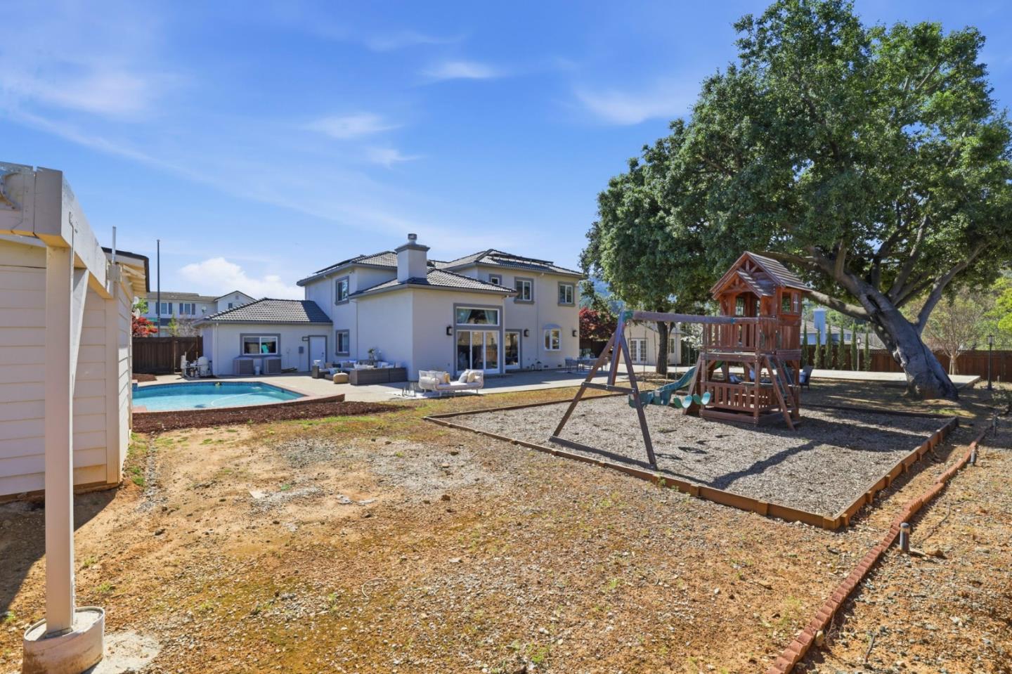 Detail Gallery Image 38 of 49 For 1103 Barnes Ln, San Jose,  CA 95120 - 5 Beds | 4 Baths