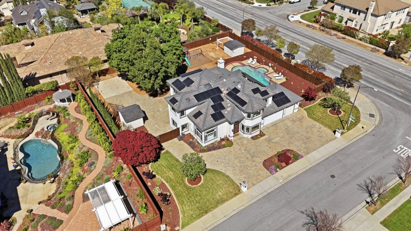 Detail Gallery Image 45 of 49 For 1103 Barnes Ln, San Jose,  CA 95120 - 5 Beds | 4 Baths