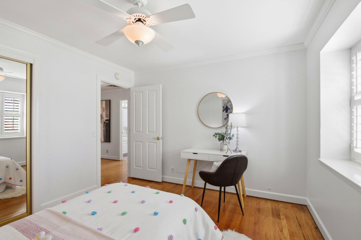 Detail Gallery Image 22 of 40 For 1141 Covington Rd, Los Altos,  CA 94024 - 3 Beds | 2/1 Baths