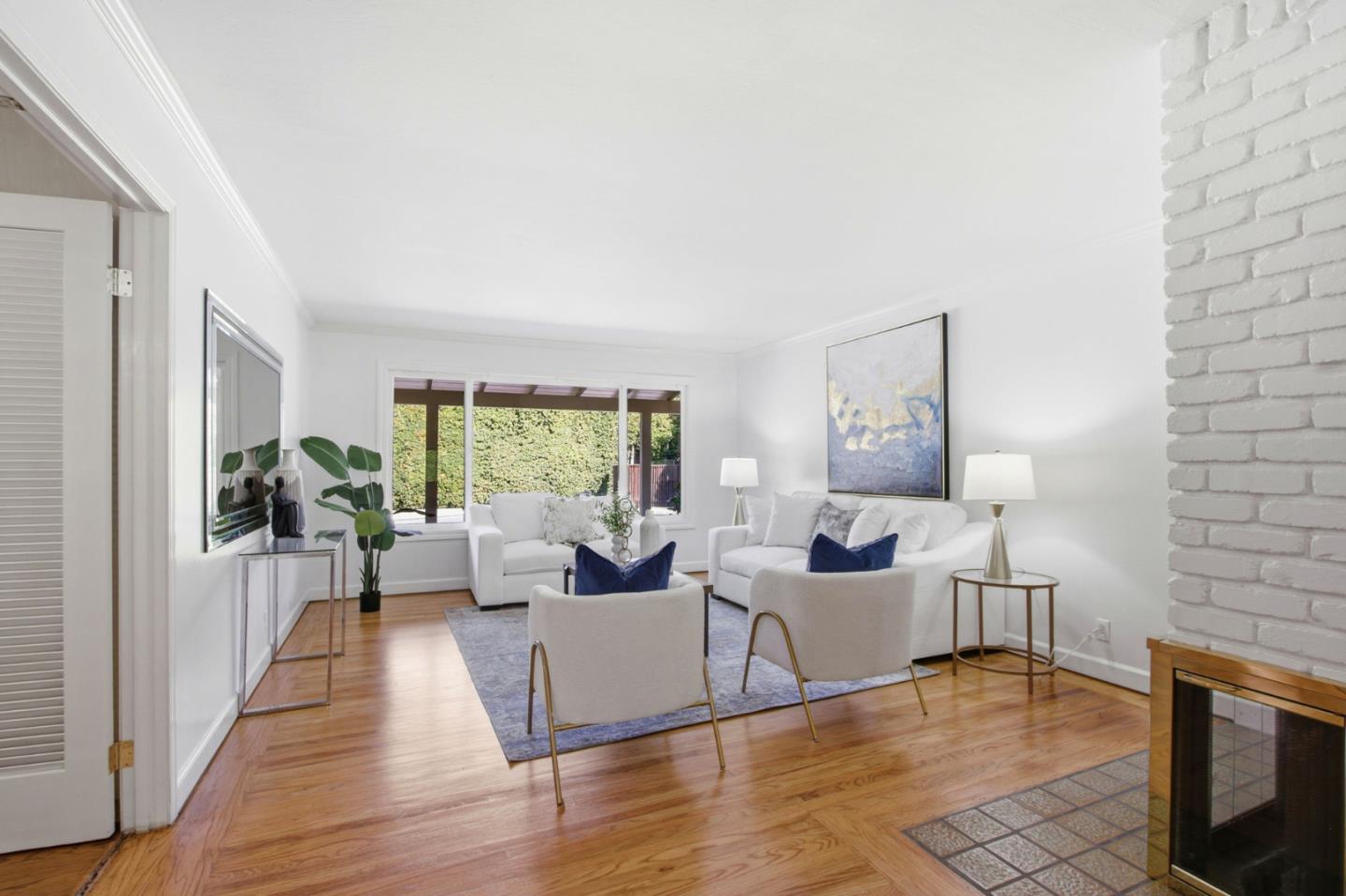 Detail Gallery Image 3 of 40 For 1141 Covington Rd, Los Altos,  CA 94024 - 3 Beds | 2/1 Baths