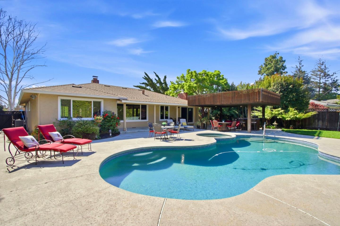 Detail Gallery Image 31 of 40 For 1141 Covington Rd, Los Altos,  CA 94024 - 3 Beds | 2/1 Baths