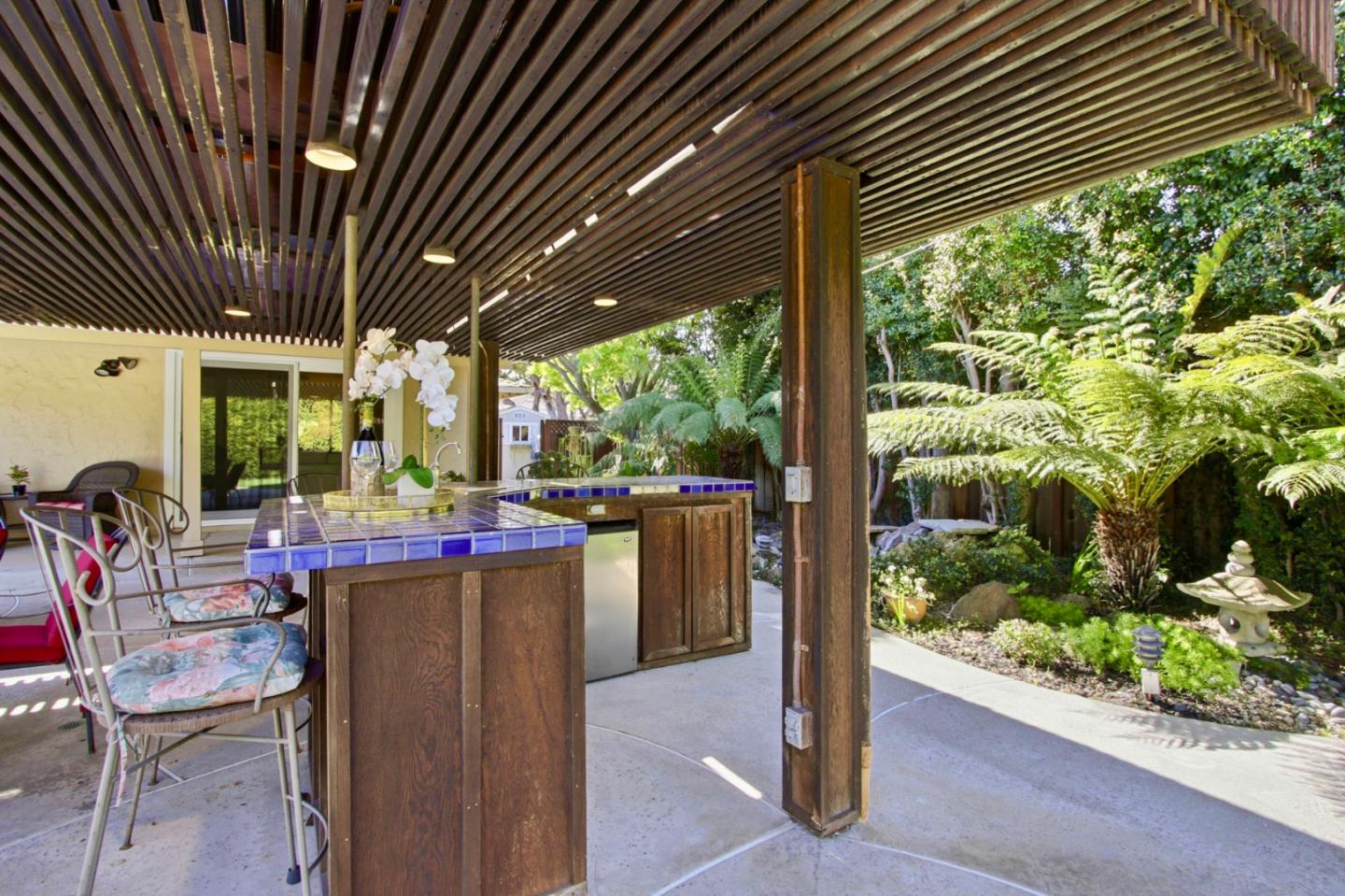 Detail Gallery Image 35 of 40 For 1141 Covington Rd, Los Altos,  CA 94024 - 3 Beds | 2/1 Baths