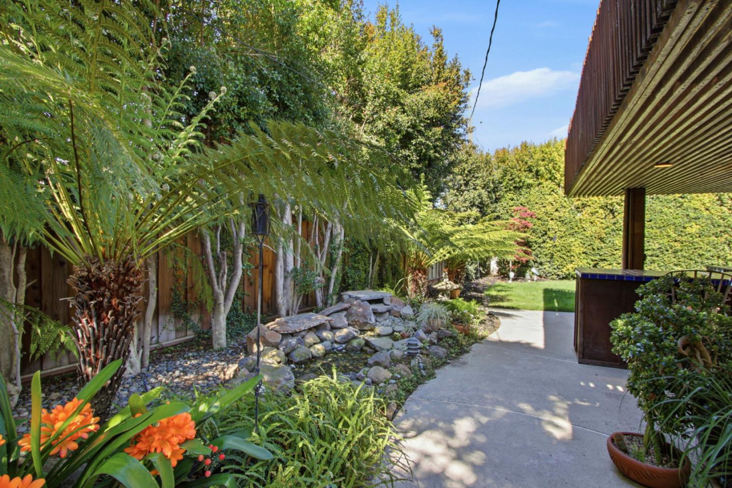 Detail Gallery Image 37 of 40 For 1141 Covington Rd, Los Altos,  CA 94024 - 3 Beds | 2/1 Baths