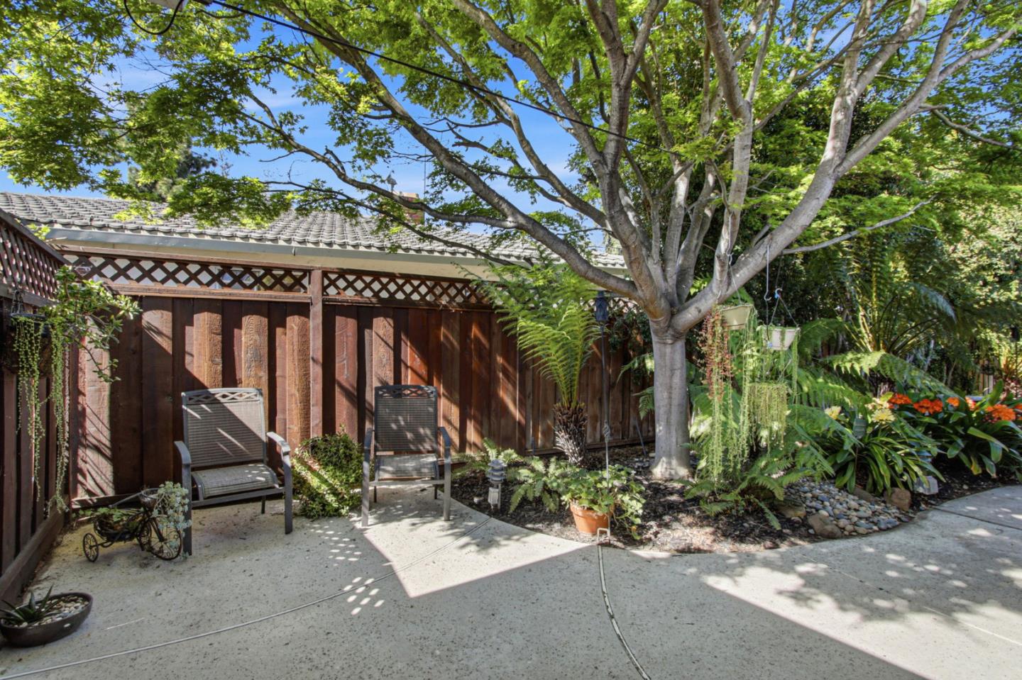 Detail Gallery Image 39 of 40 For 1141 Covington Rd, Los Altos,  CA 94024 - 3 Beds | 2/1 Baths