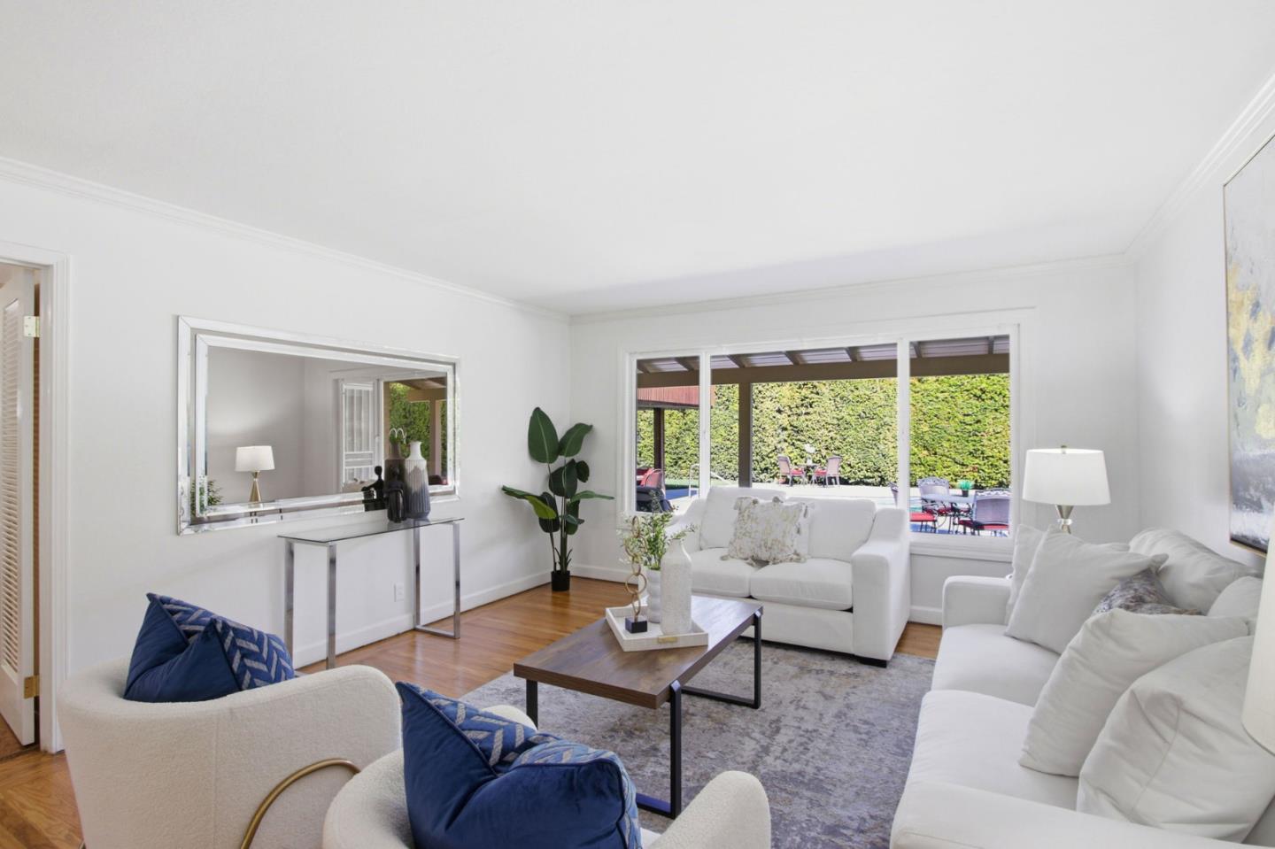 Detail Gallery Image 5 of 40 For 1141 Covington Rd, Los Altos,  CA 94024 - 3 Beds | 2/1 Baths