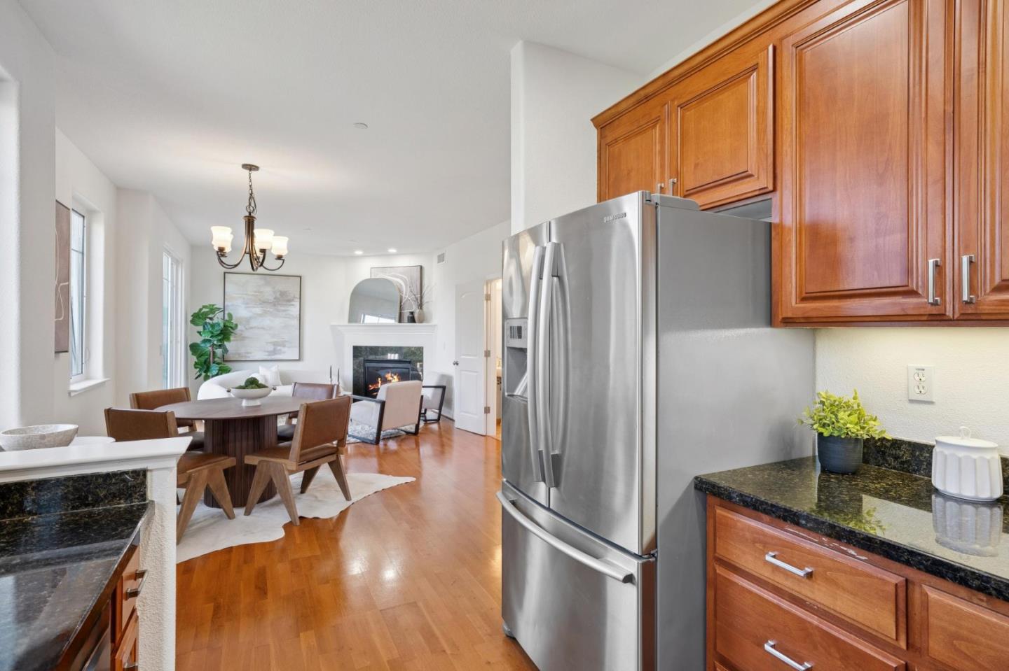 Photo #11: ML82039368 Listing: Photo #11