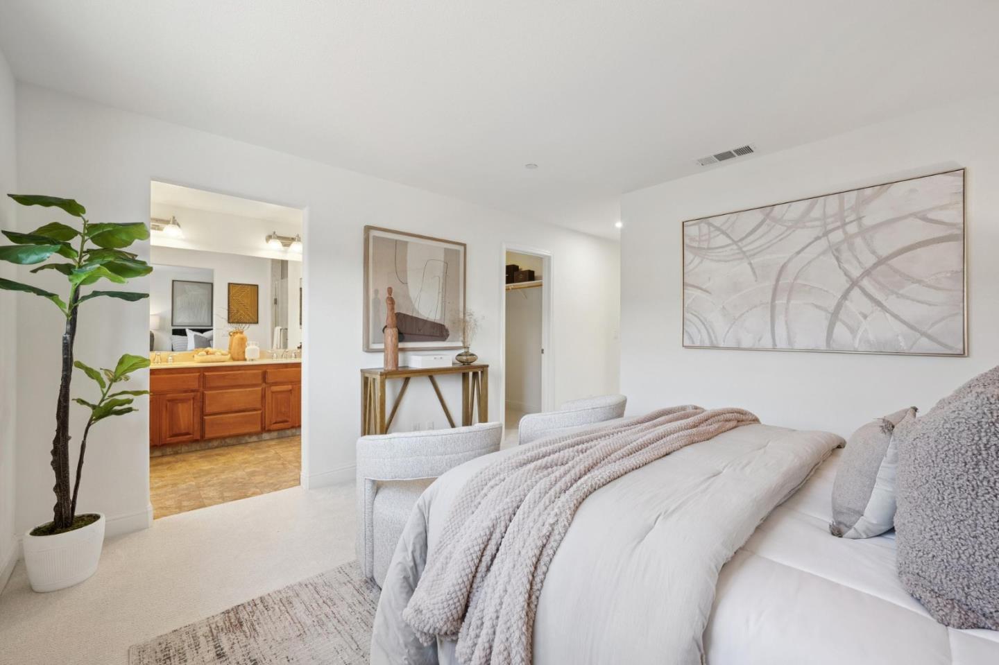 Photo #17: ML82039368 Listing: Photo #17