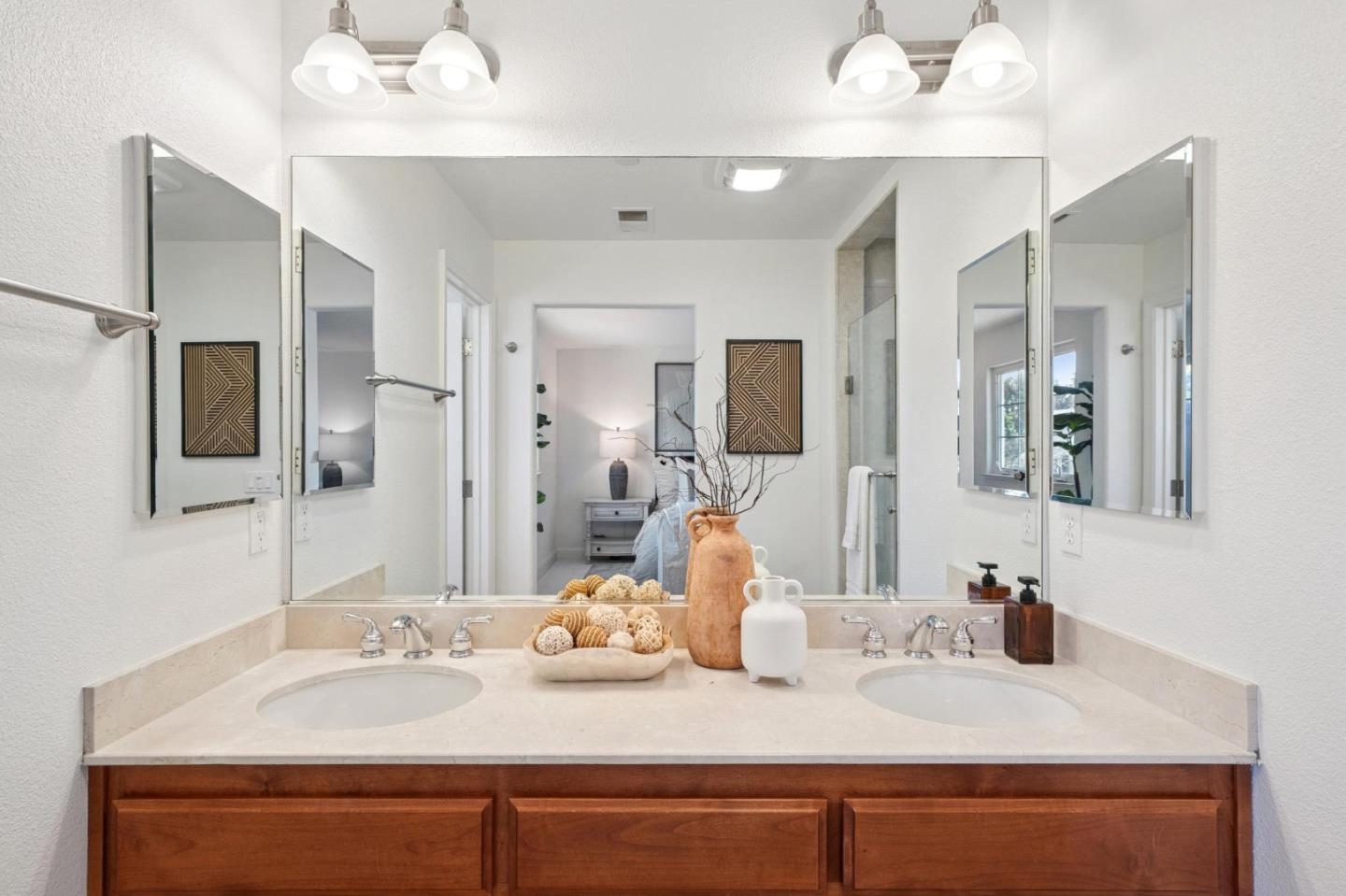 Photo #20: ML82039368 Listing: Photo #20