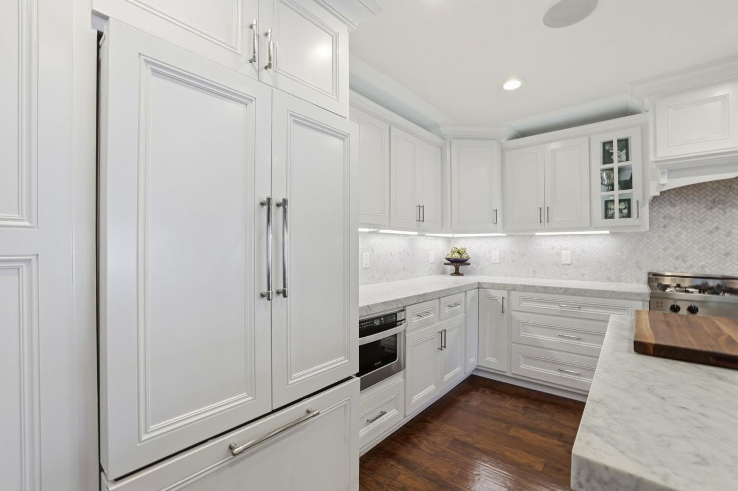 Detail Gallery Image 14 of 75 For 1152 Willow Glen Way, San Jose,  CA 95125 - 5 Beds | 5 Baths