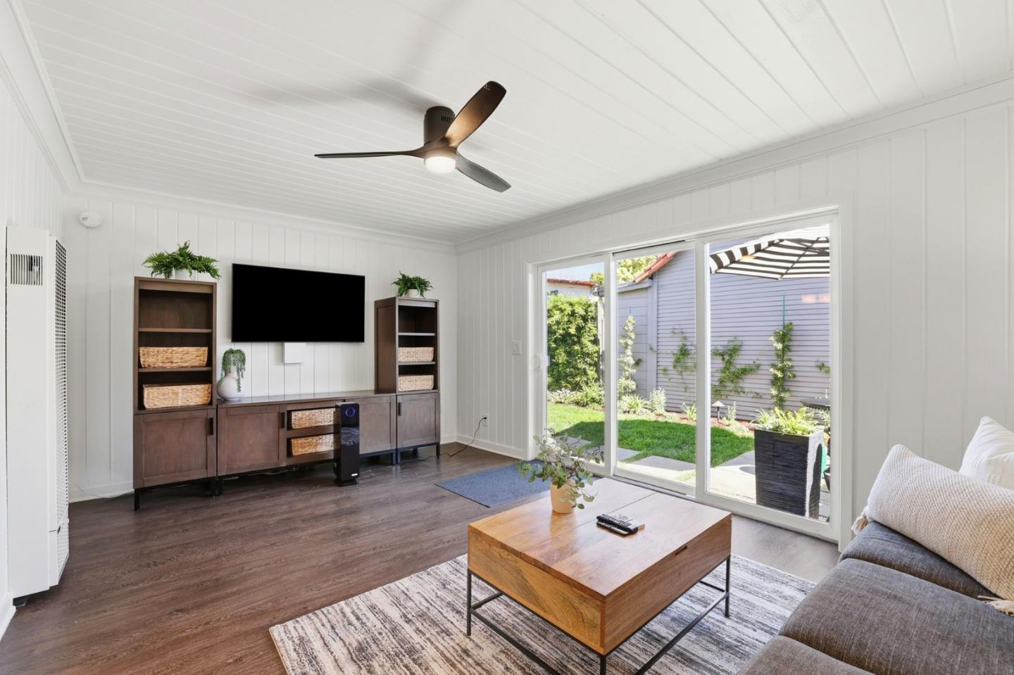 Detail Gallery Image 32 of 75 For 1152 Willow Glen Way, San Jose,  CA 95125 - 5 Beds | 5 Baths