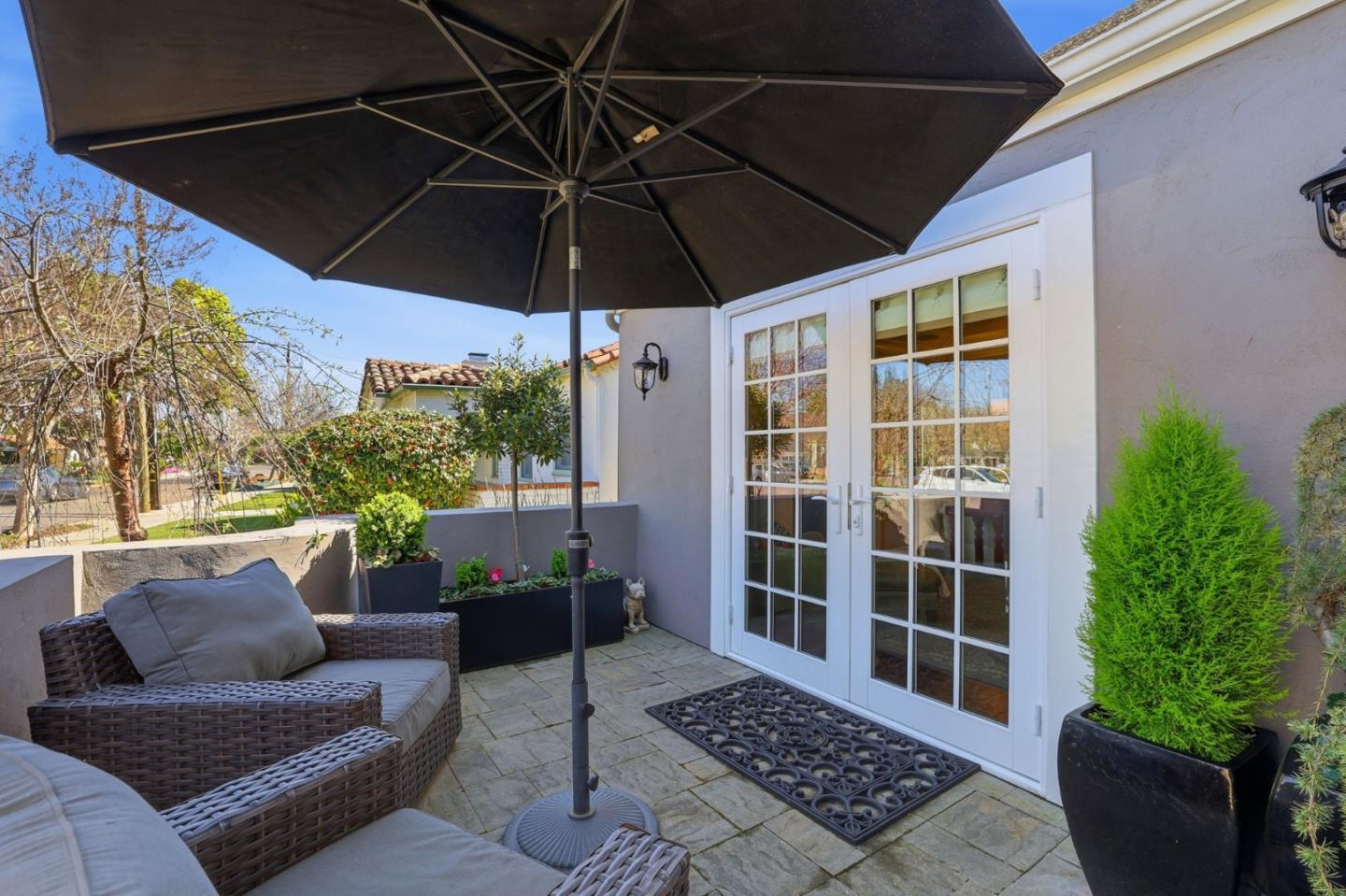 Detail Gallery Image 51 of 75 For 1152 Willow Glen Way, San Jose,  CA 95125 - 5 Beds | 5 Baths