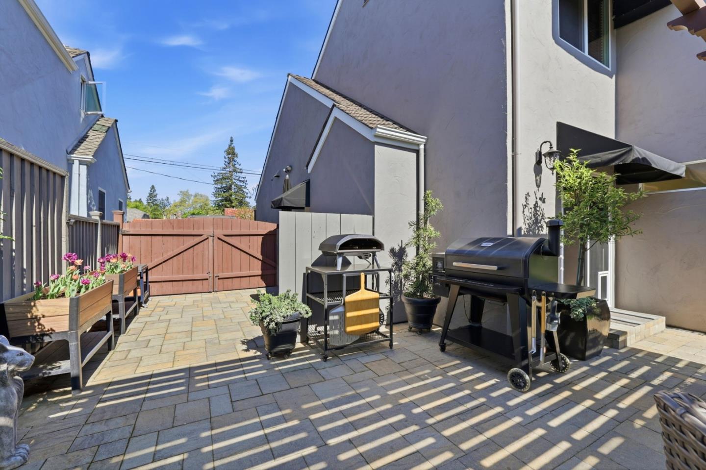 Detail Gallery Image 53 of 75 For 1152 Willow Glen Way, San Jose,  CA 95125 - 5 Beds | 5 Baths