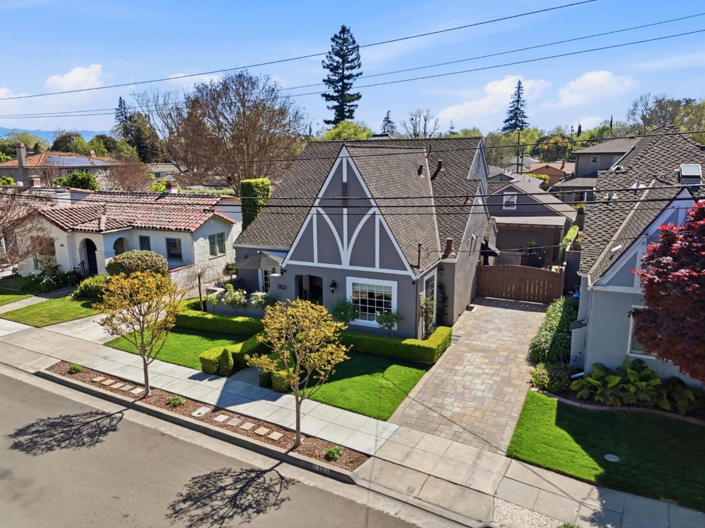 Detail Gallery Image 56 of 75 For 1152 Willow Glen Way, San Jose,  CA 95125 - 5 Beds | 5 Baths