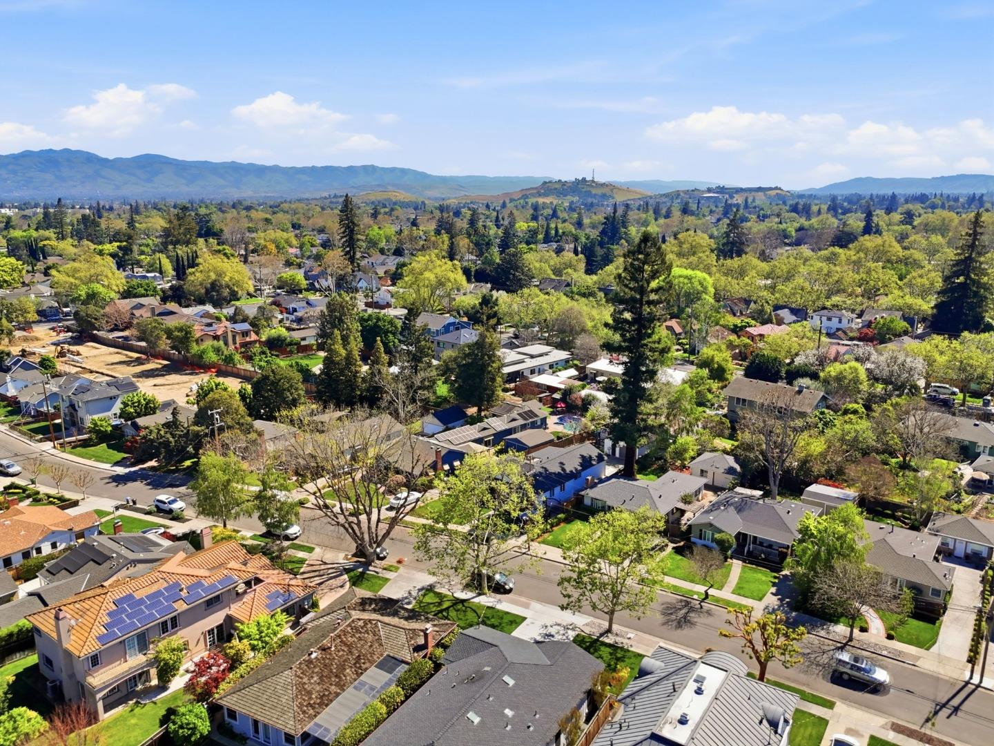 Detail Gallery Image 72 of 75 For 1152 Willow Glen Way, San Jose,  CA 95125 - 5 Beds | 5 Baths