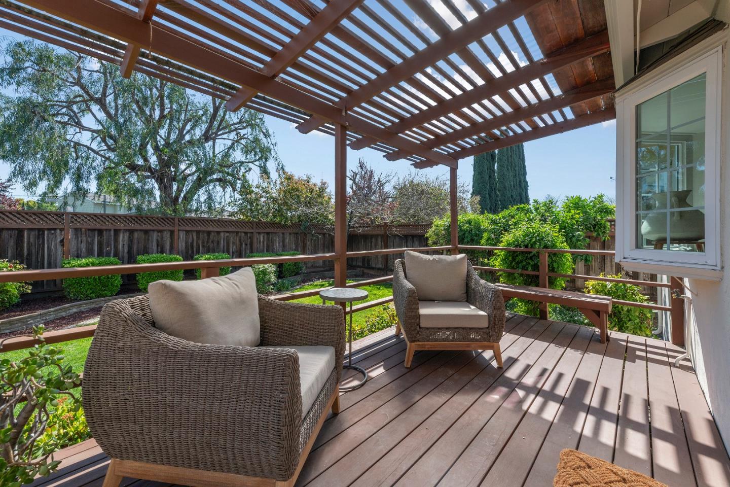 Detail Gallery Image 10 of 14 For 430 Hyde Park Dr, San Jose,  CA 95136 - 3 Beds | 2/1 Baths