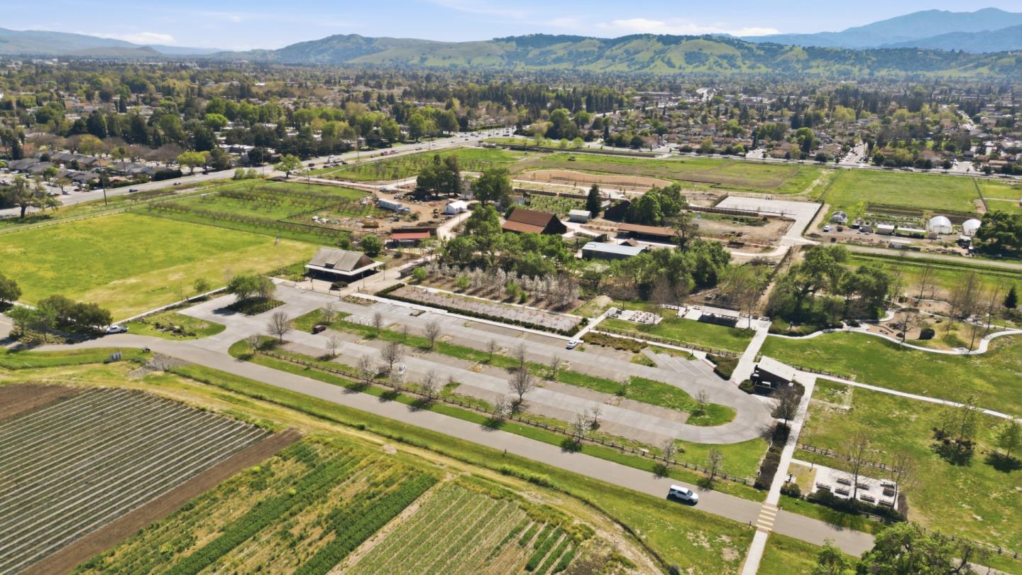 Detail Gallery Image 14 of 14 For 430 Hyde Park Dr, San Jose,  CA 95136 - 3 Beds | 2/1 Baths