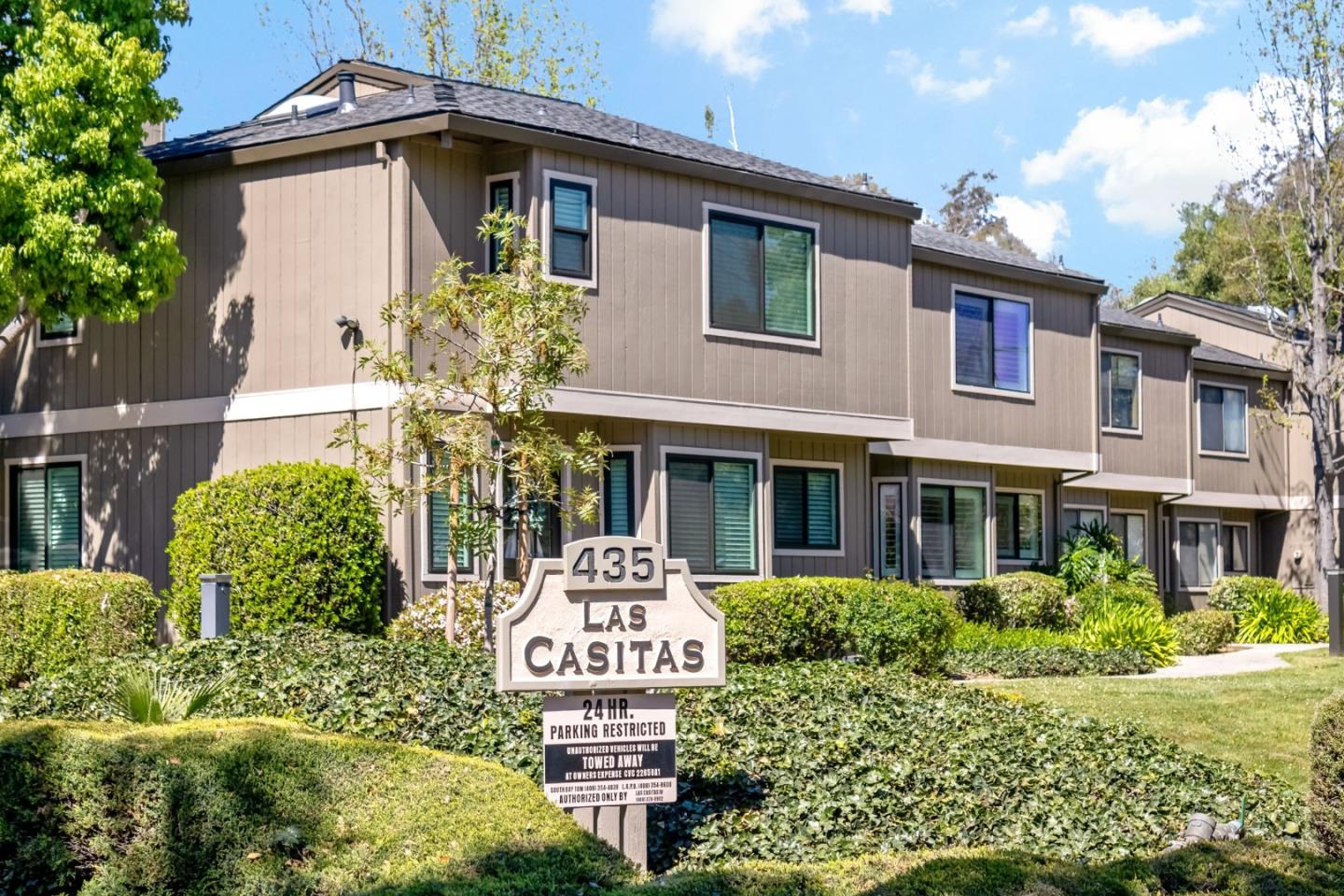 Detail Gallery Image 3 of 27 For 435 Alberto Way #2,  Los Gatos,  CA 95032 - 3 Beds | 2/1 Baths