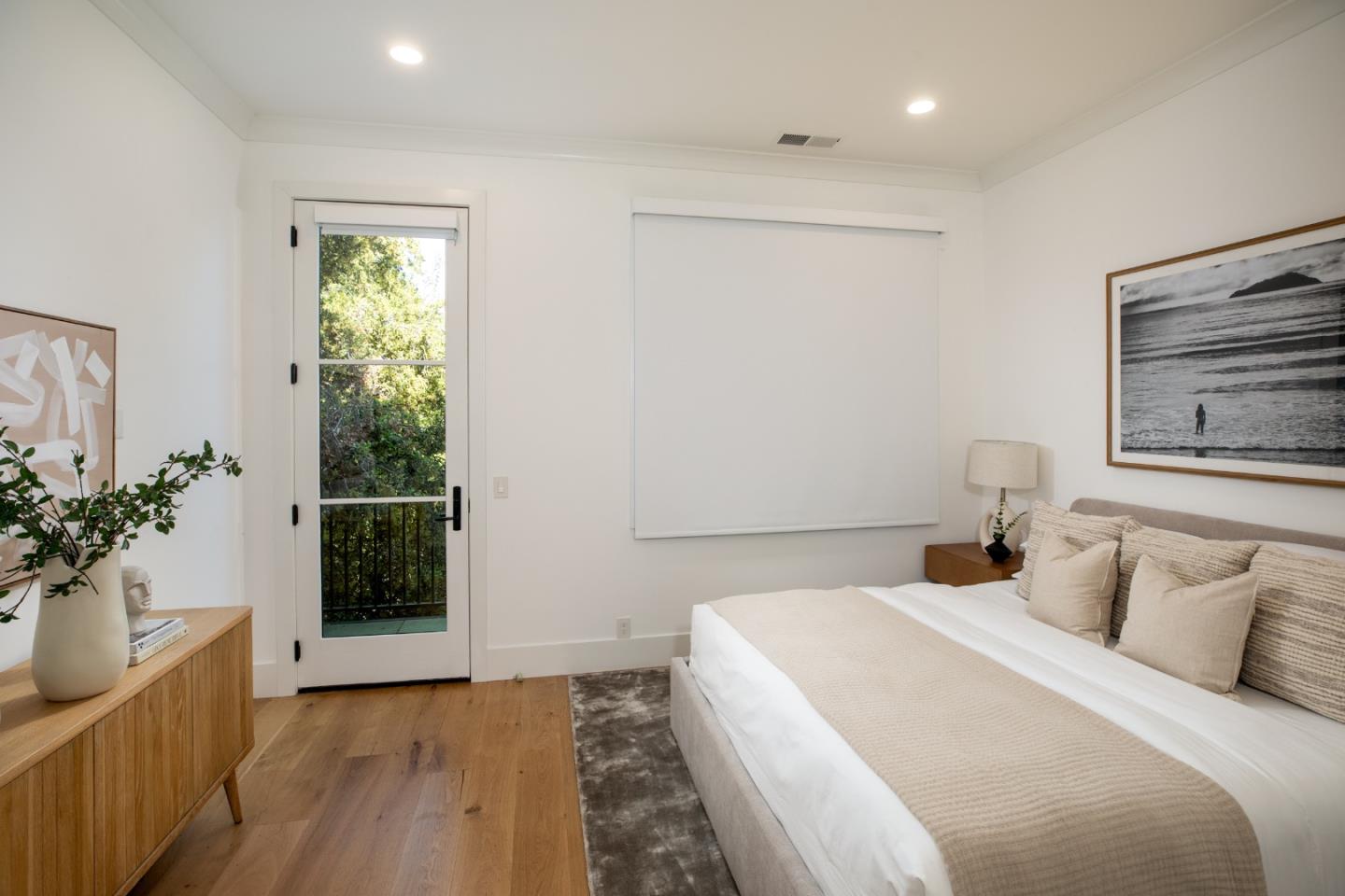 Detail Gallery Image 10 of 26 For 519 Webster St, Palo Alto,  CA 94301 - 8 Beds | 6/4 Baths