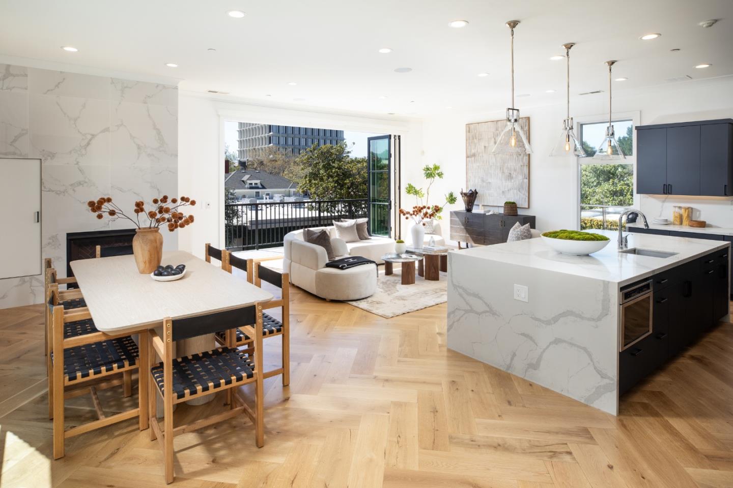 Detail Gallery Image 3 of 26 For 519 Webster St, Palo Alto,  CA 94301 - 8 Beds | 6/4 Baths