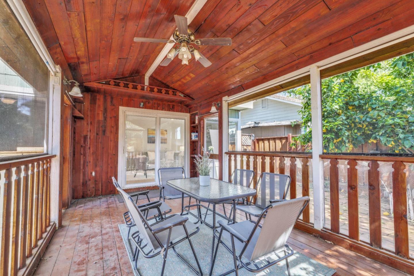 Detail Gallery Image 19 of 52 For 810 Coventry Cir, Brentwood,  CA 94513 - 4 Beds | 2/1 Baths