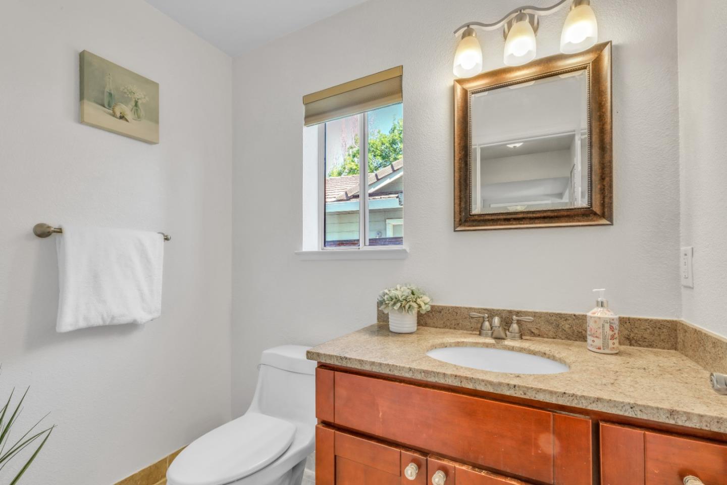 Detail Gallery Image 22 of 52 For 810 Coventry Cir, Brentwood,  CA 94513 - 4 Beds | 2/1 Baths