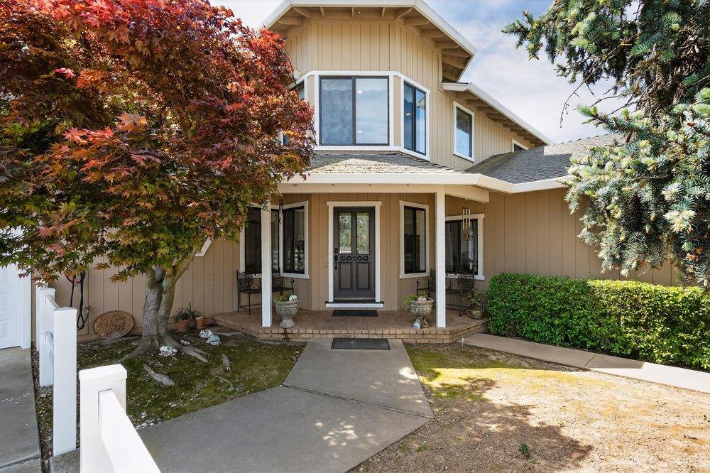 Detail Gallery Image 11 of 106 For 3465 Susie Ln, Gilroy,  CA 95020 - 4 Beds | 2/2 Baths