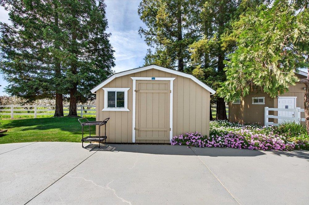 Detail Gallery Image 26 of 106 For 3465 Susie Ln, Gilroy,  CA 95020 - 4 Beds | 2/2 Baths