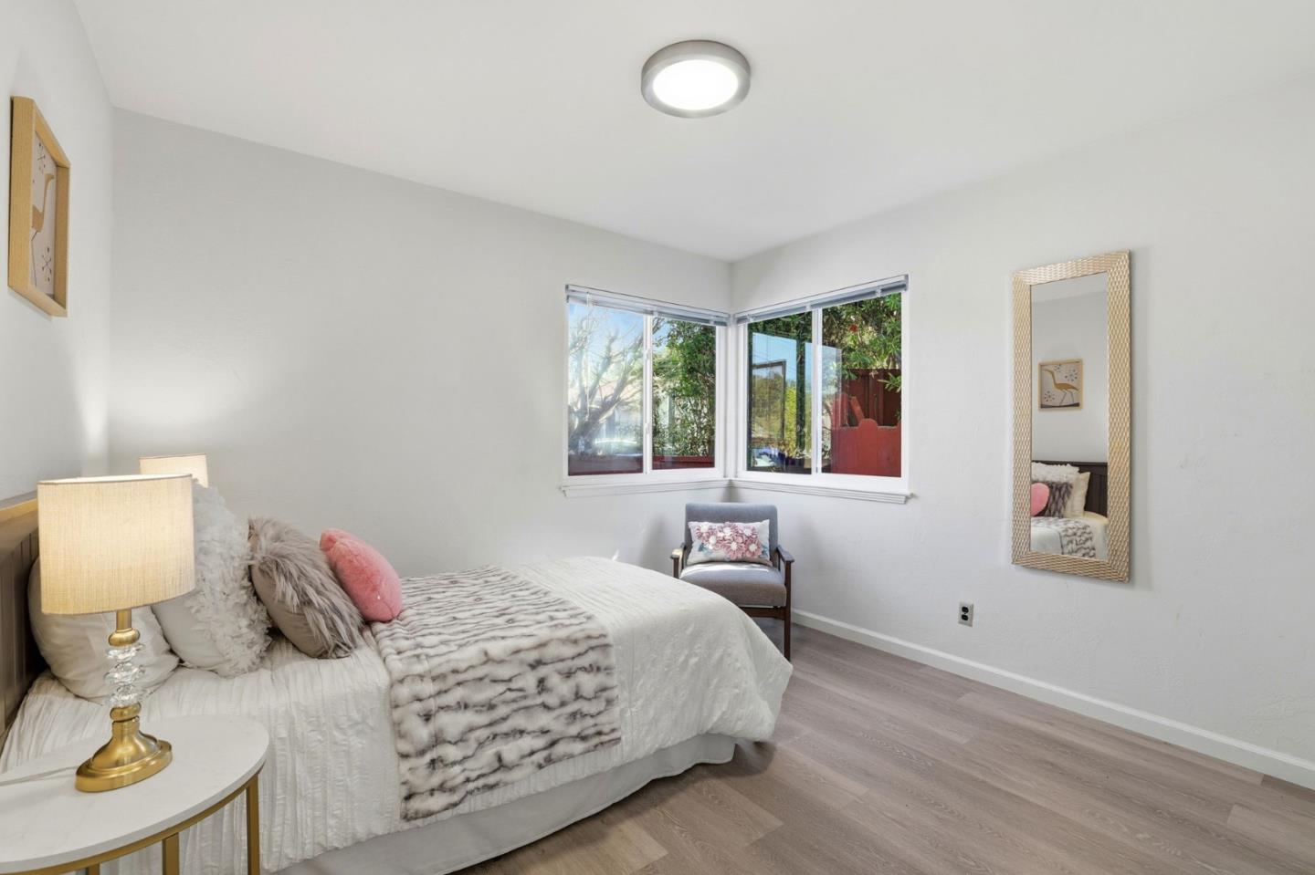 Detail Gallery Image 15 of 30 For 111-113 Nancy Ct, Mountain View,  CA 94041 - – Beds | – Baths