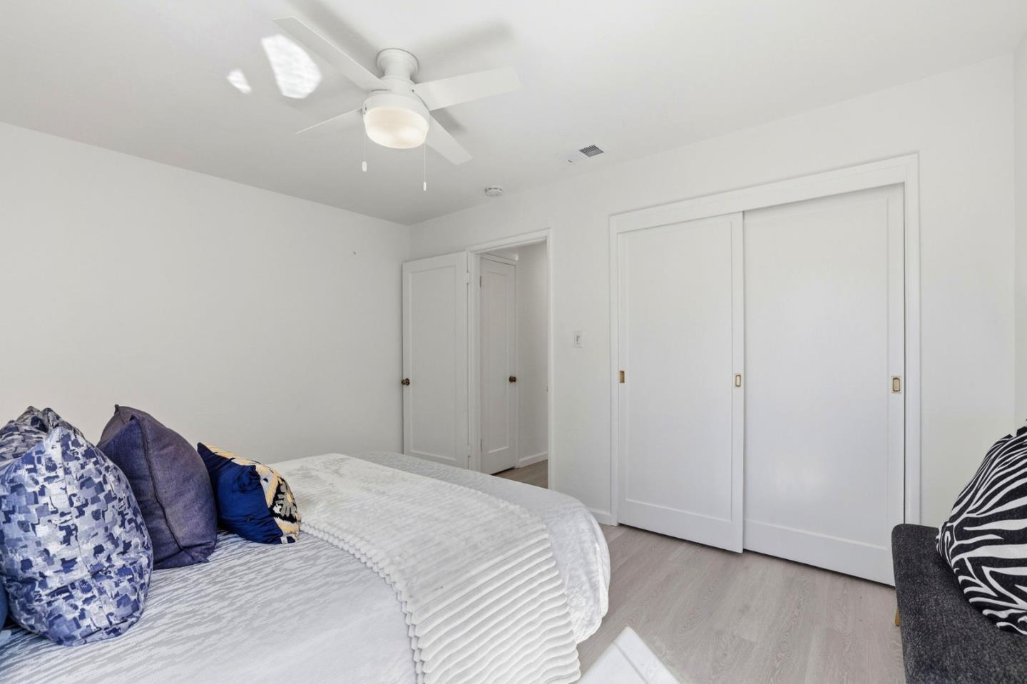 Detail Gallery Image 21 of 30 For 111-113 Nancy Ct, Mountain View,  CA 94041 - – Beds | – Baths