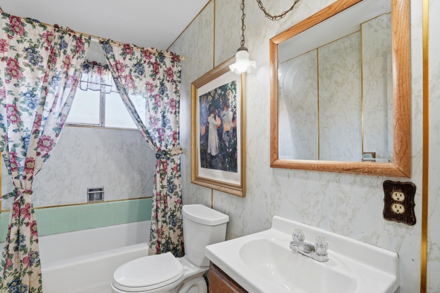 Detail Gallery Image 27 of 100 For 3505 Morningside Dr, El Sobrante,  CA 94803 - 6 Beds | 3/1 Baths