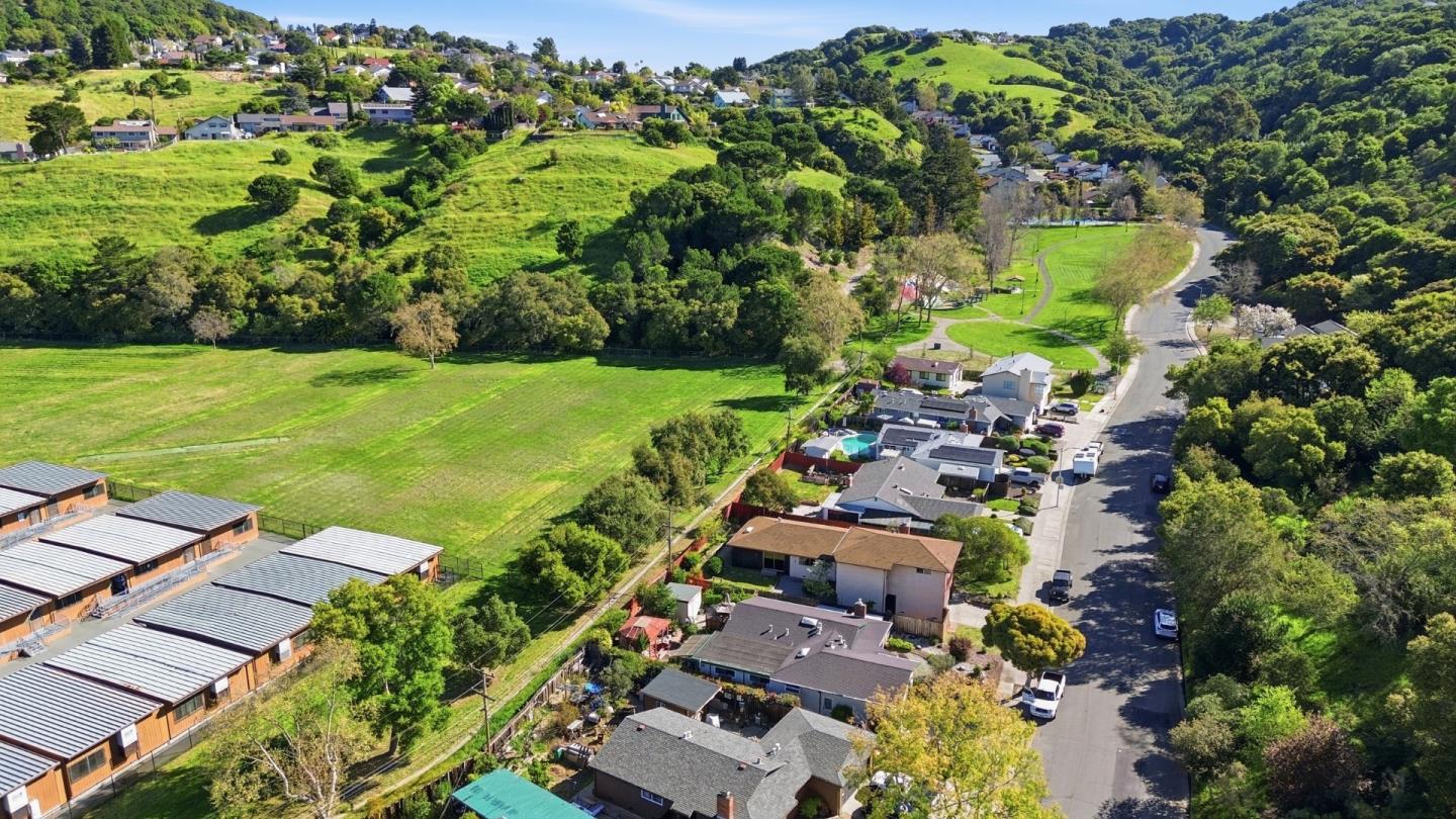 Detail Gallery Image 60 of 100 For 3505 Morningside Dr, El Sobrante,  CA 94803 - 6 Beds | 3/1 Baths