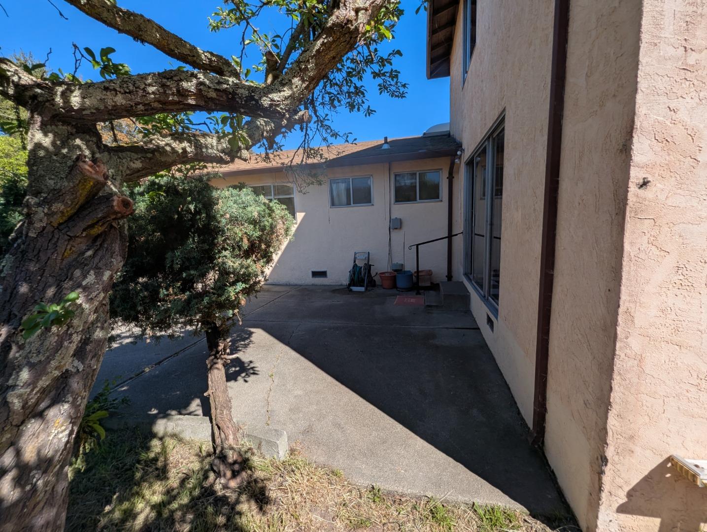 Detail Gallery Image 72 of 100 For 3505 Morningside Dr, El Sobrante,  CA 94803 - 6 Beds | 3/1 Baths