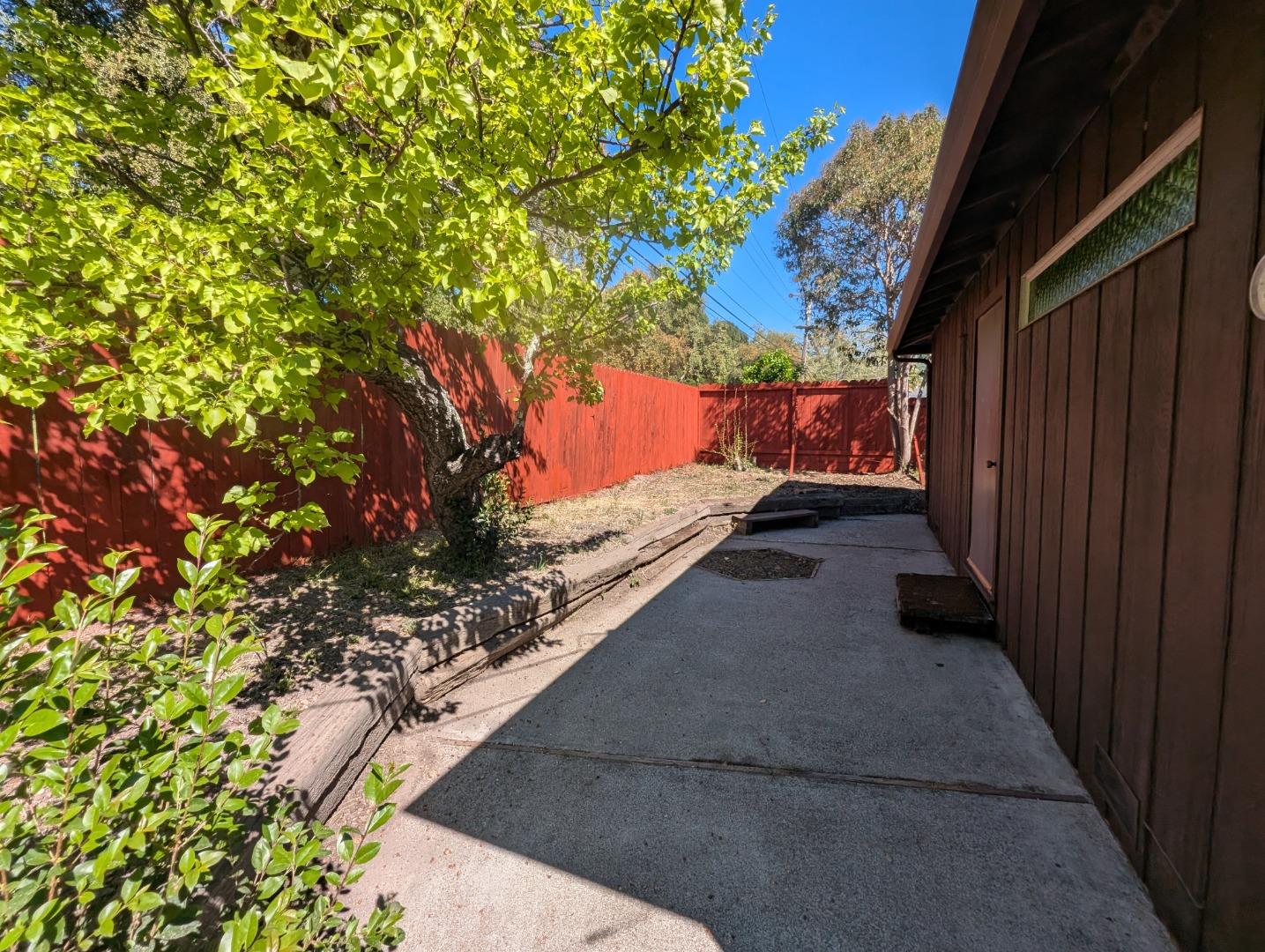 Detail Gallery Image 81 of 100 For 3505 Morningside Dr, El Sobrante,  CA 94803 - 6 Beds | 3/1 Baths