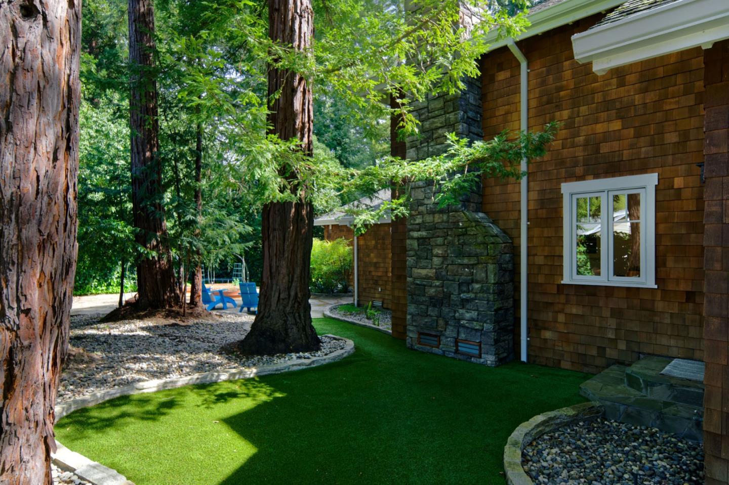 Detail Gallery Image 23 of 34 For 340 Willowbrook Dr, Portola Valley,  CA 94028 - 6 Beds | 4 Baths