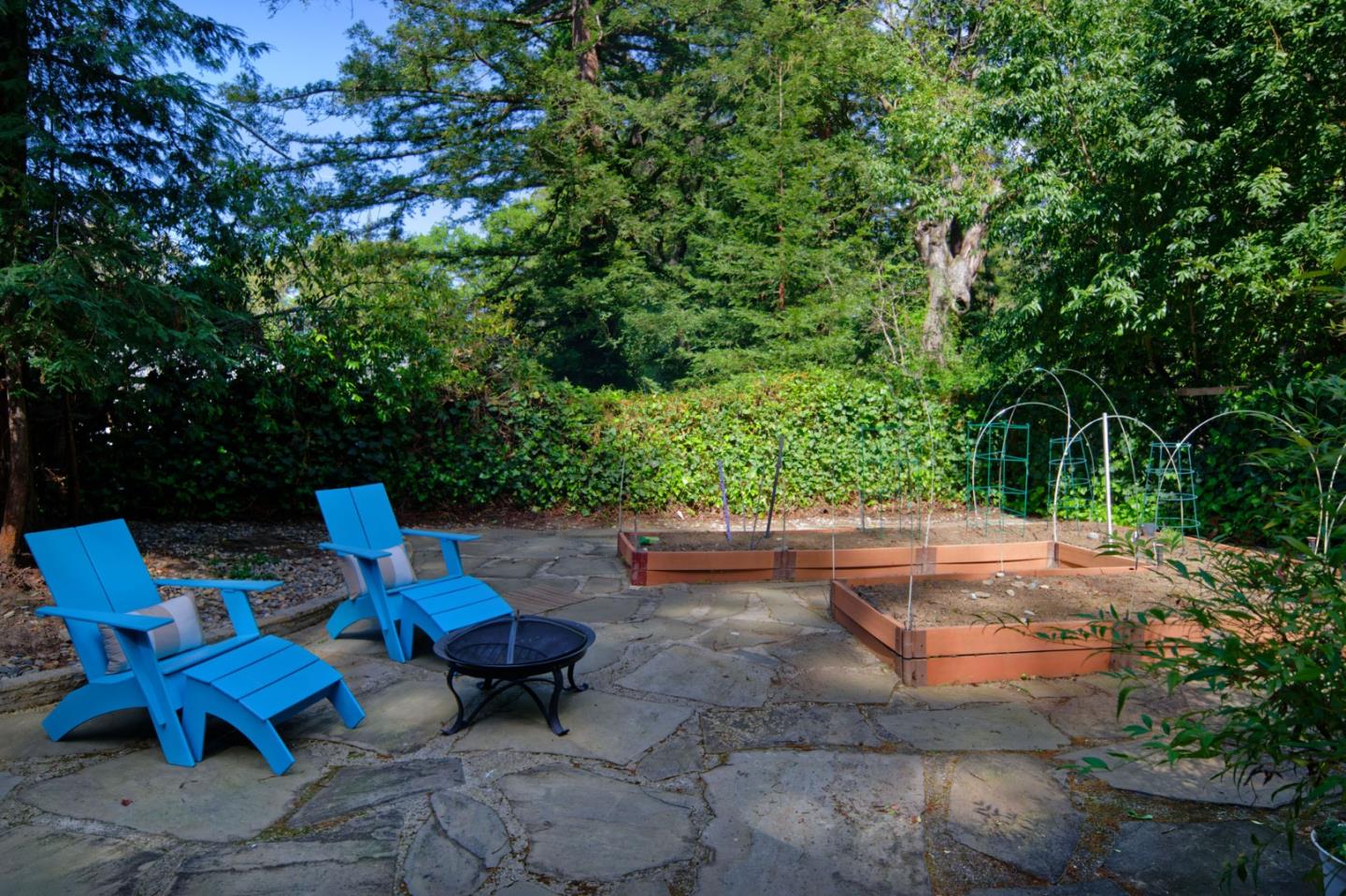 Detail Gallery Image 24 of 34 For 340 Willowbrook Dr, Portola Valley,  CA 94028 - 6 Beds | 4 Baths