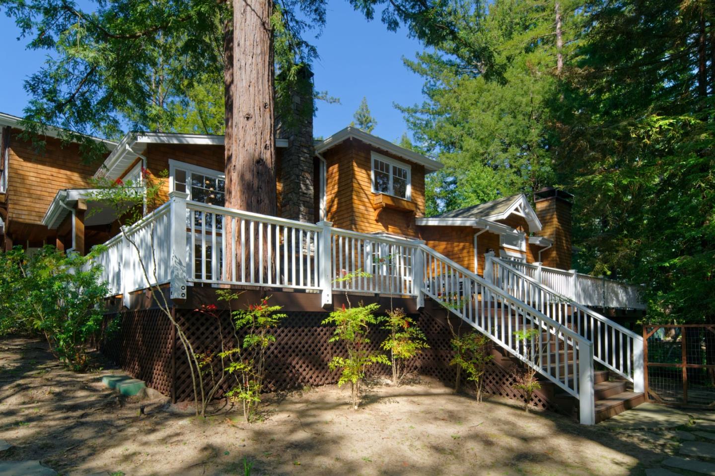 Detail Gallery Image 28 of 34 For 340 Willowbrook Dr, Portola Valley,  CA 94028 - 6 Beds | 4 Baths