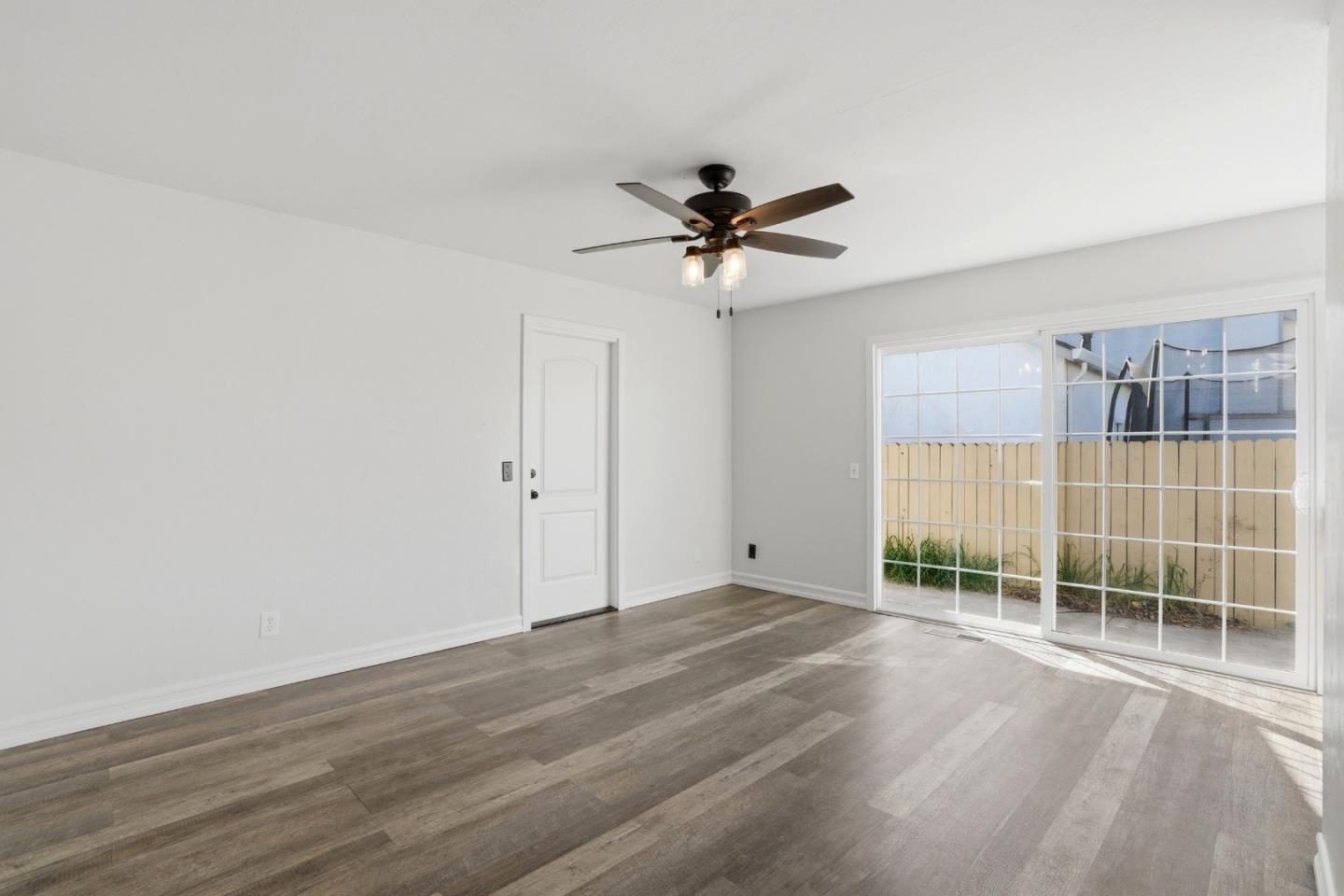 Detail Gallery Image 8 of 44 For 1454 Arlington Rd, Livermore,  CA 94551 - 3 Beds | 3 Baths