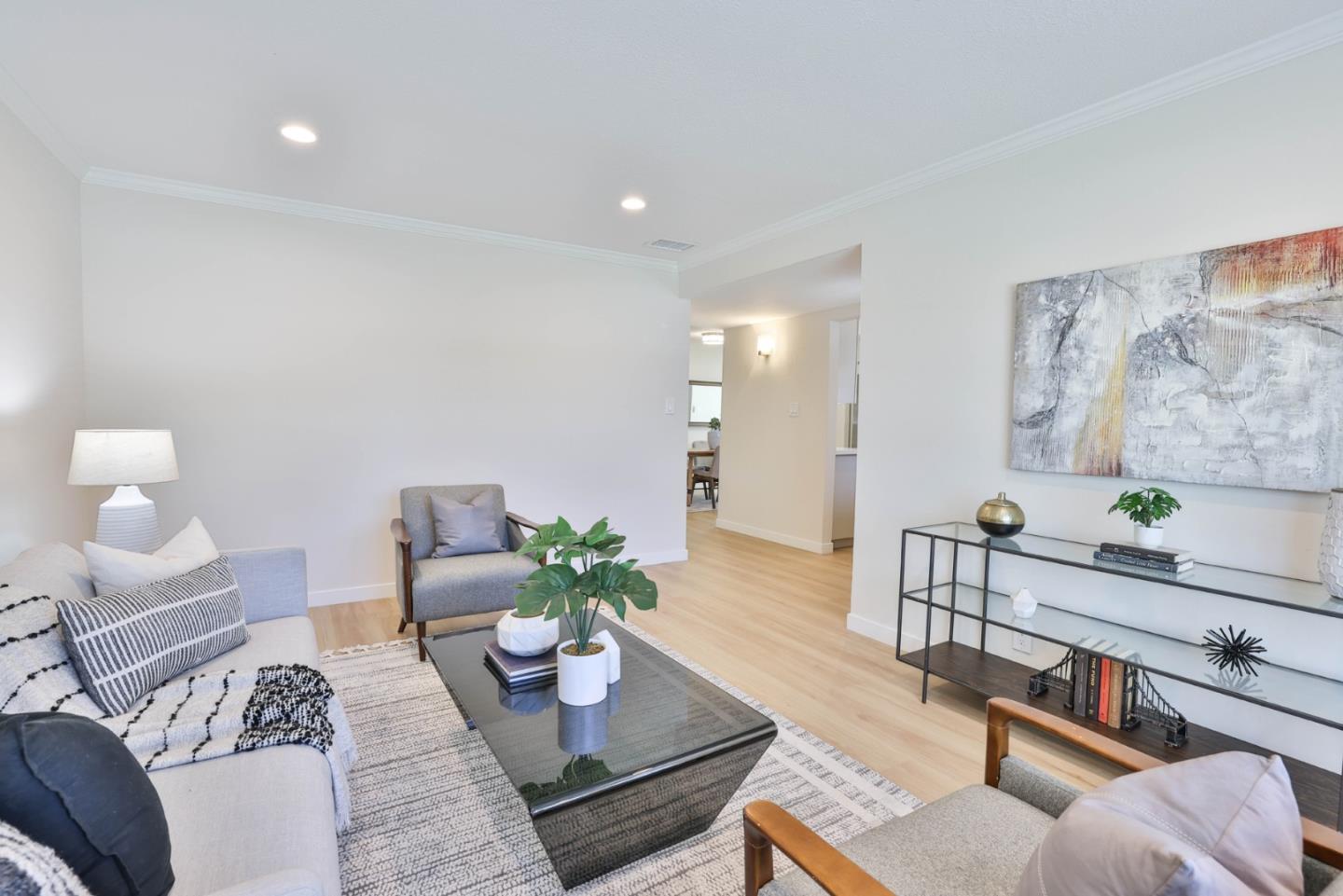 Detail Gallery Image 10 of 21 For 488 Tuscarora Dr, San Jose,  CA 95123 - 4 Beds | 2 Baths