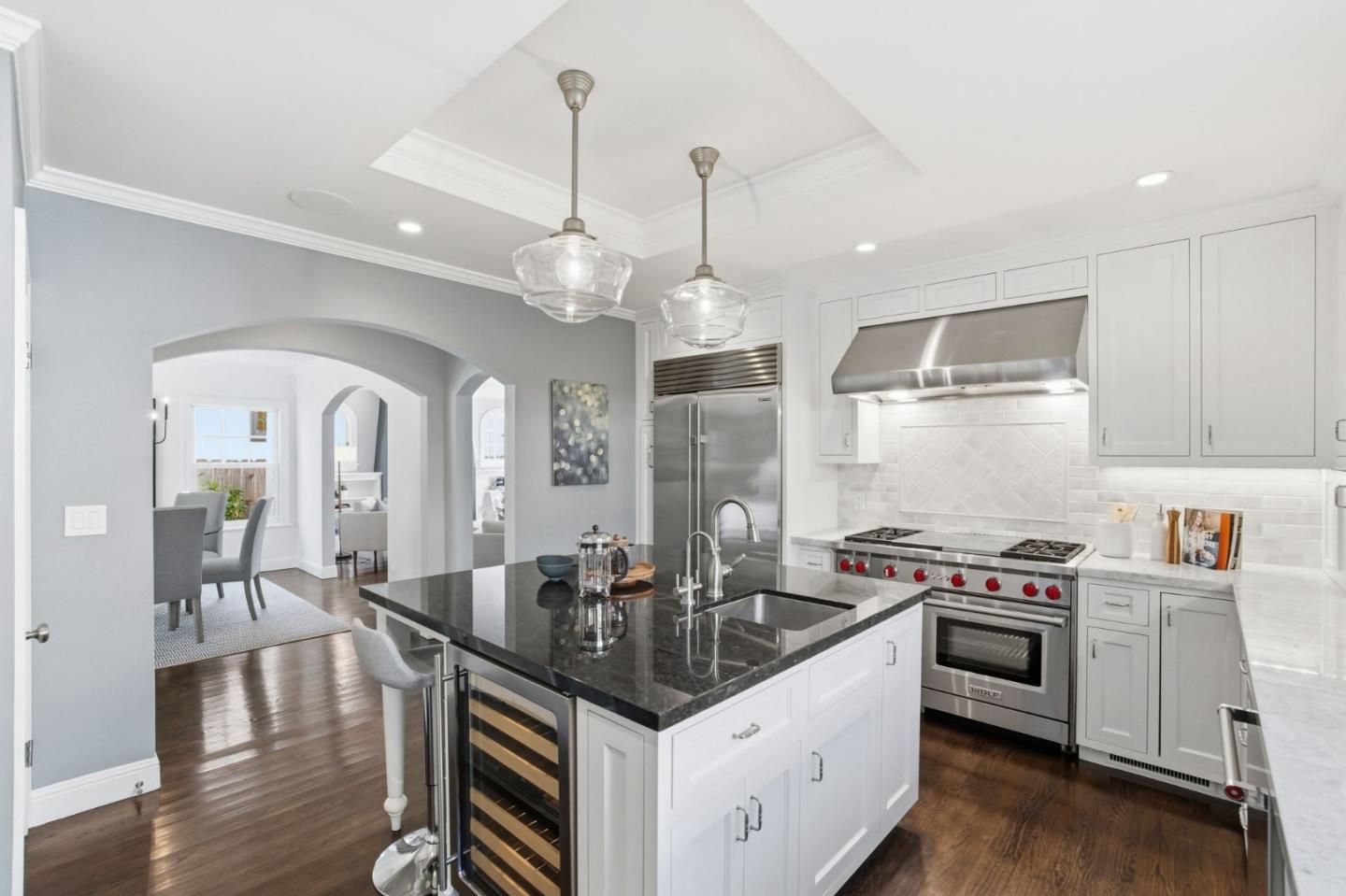 Detail Gallery Image 15 of 97 For 2105 Hillside Dr, Burlingame,  CA 94010 - 5 Beds | 4 Baths