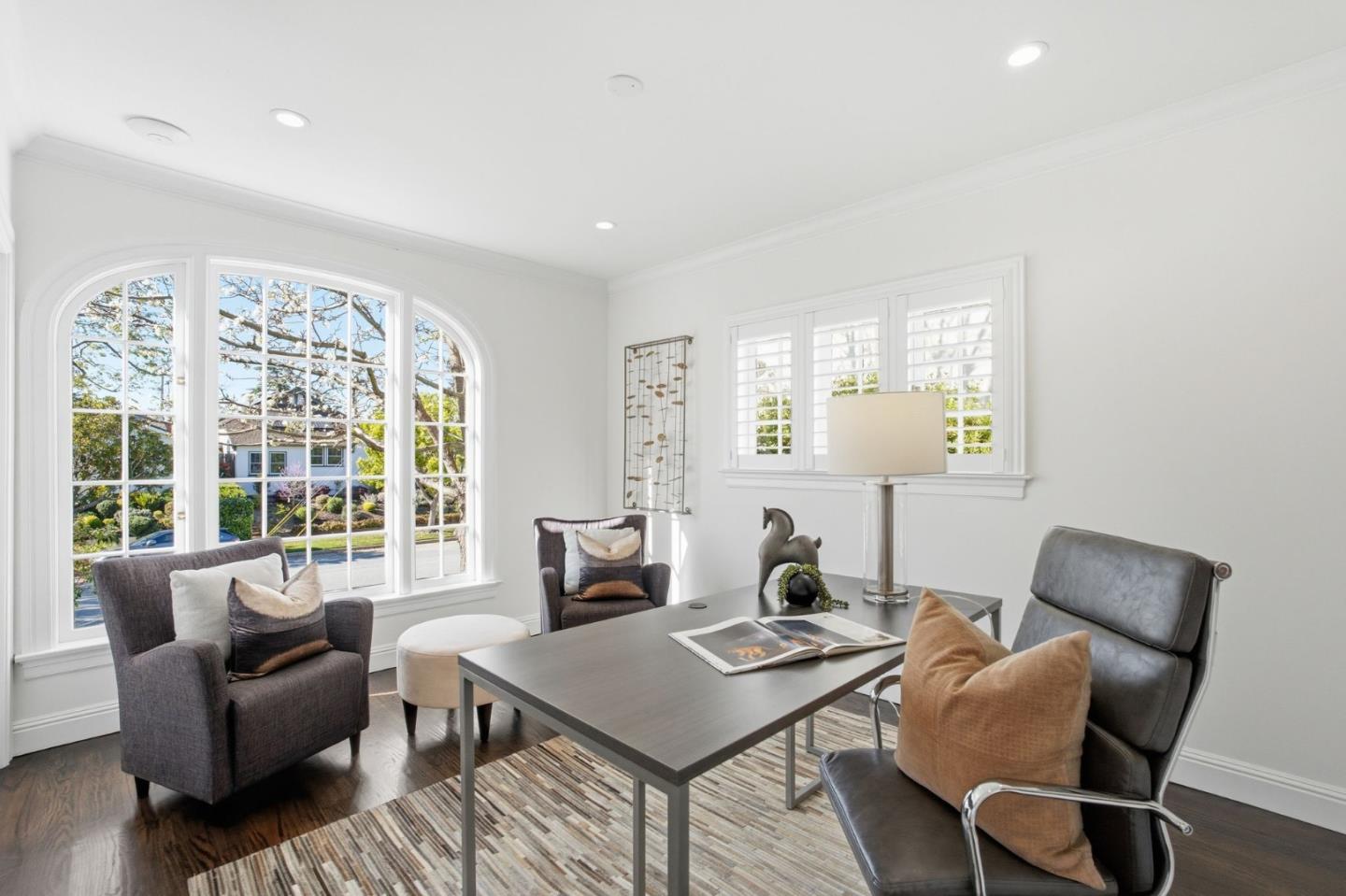 Detail Gallery Image 34 of 97 For 2105 Hillside Dr, Burlingame,  CA 94010 - 5 Beds | 4 Baths