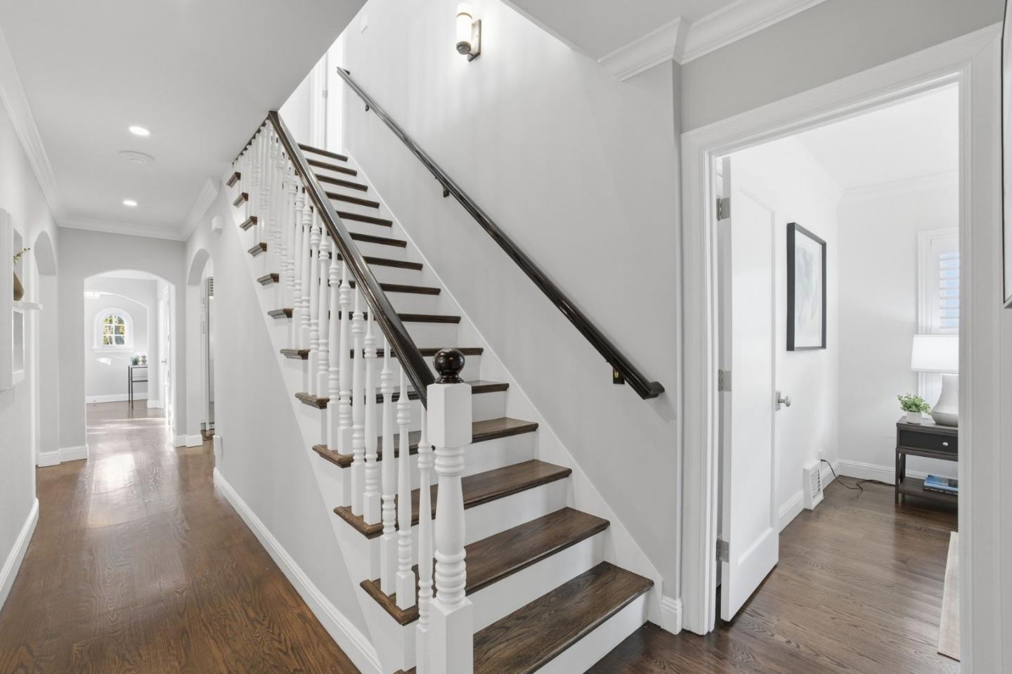 Detail Gallery Image 42 of 97 For 2105 Hillside Dr, Burlingame,  CA 94010 - 5 Beds | 4 Baths